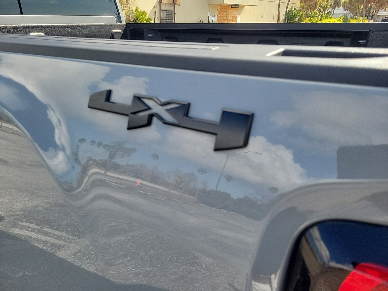 2024 GMC Sierra 2500 HD Pro