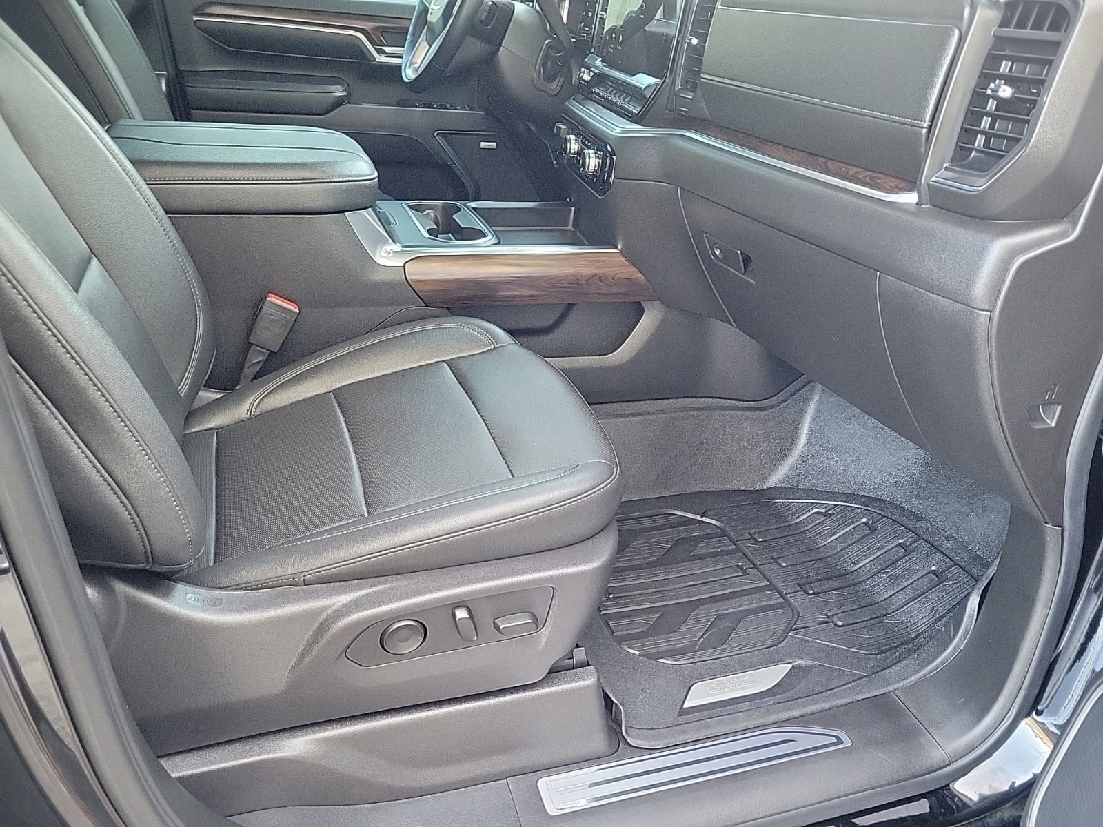 2024 GMC Sierra 2500 HD SLT