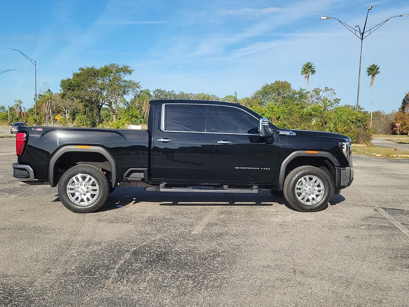 2024 GMC Sierra 2500 HD SLT