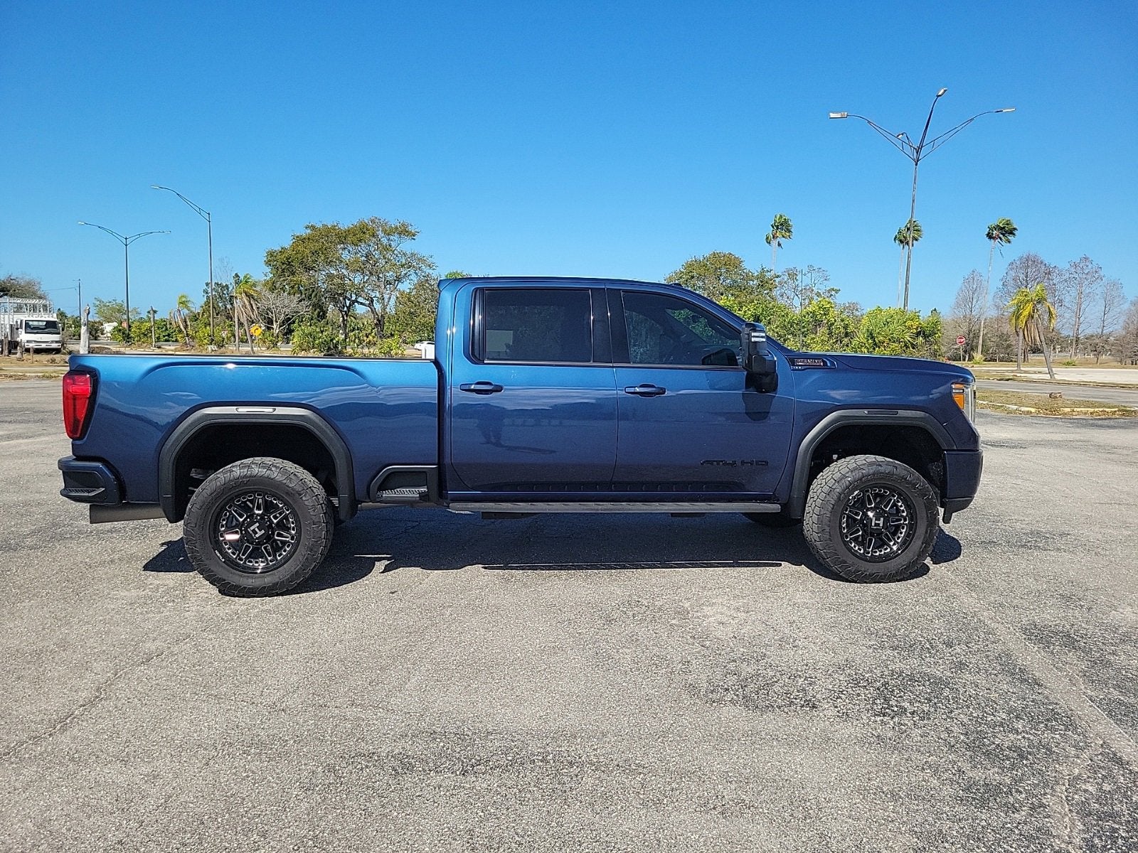 2022 GMC Sierra 2500 HD AT4