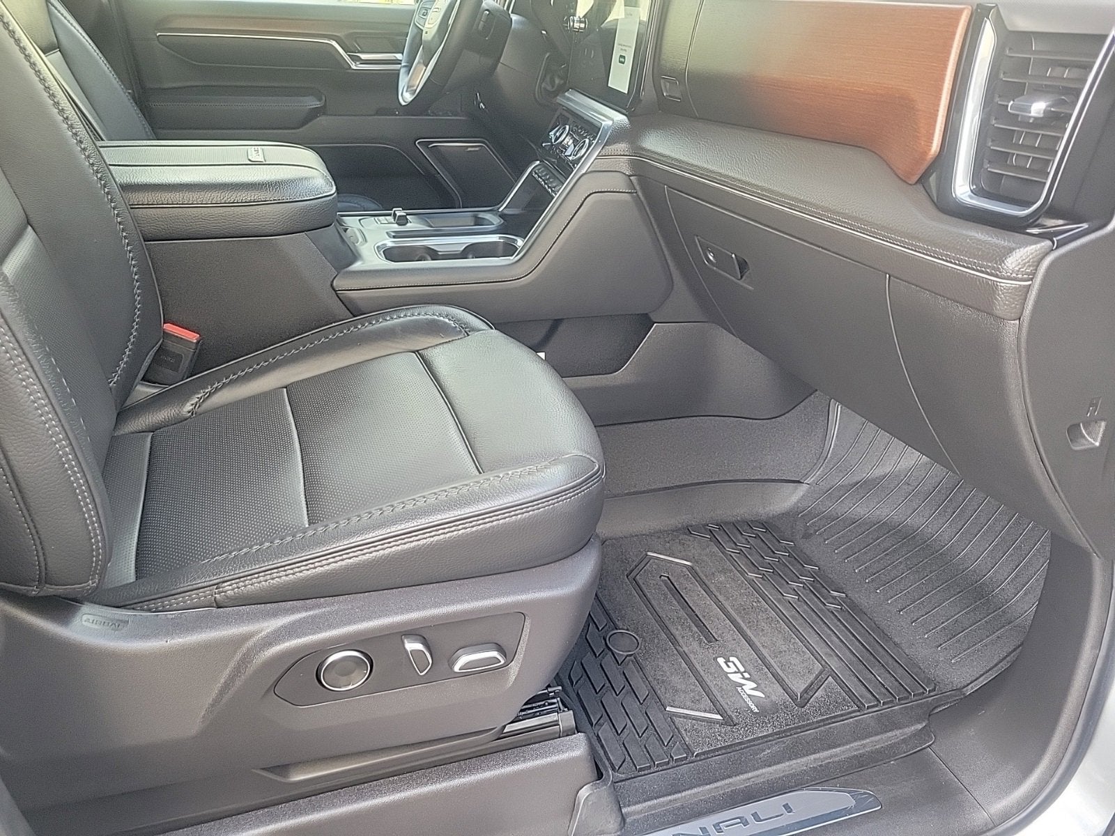 2024 GMC Sierra 2500 HD Denali