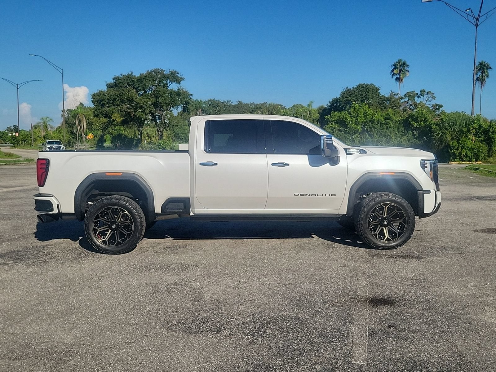 2024 GMC Sierra 2500 HD Denali Ultimate