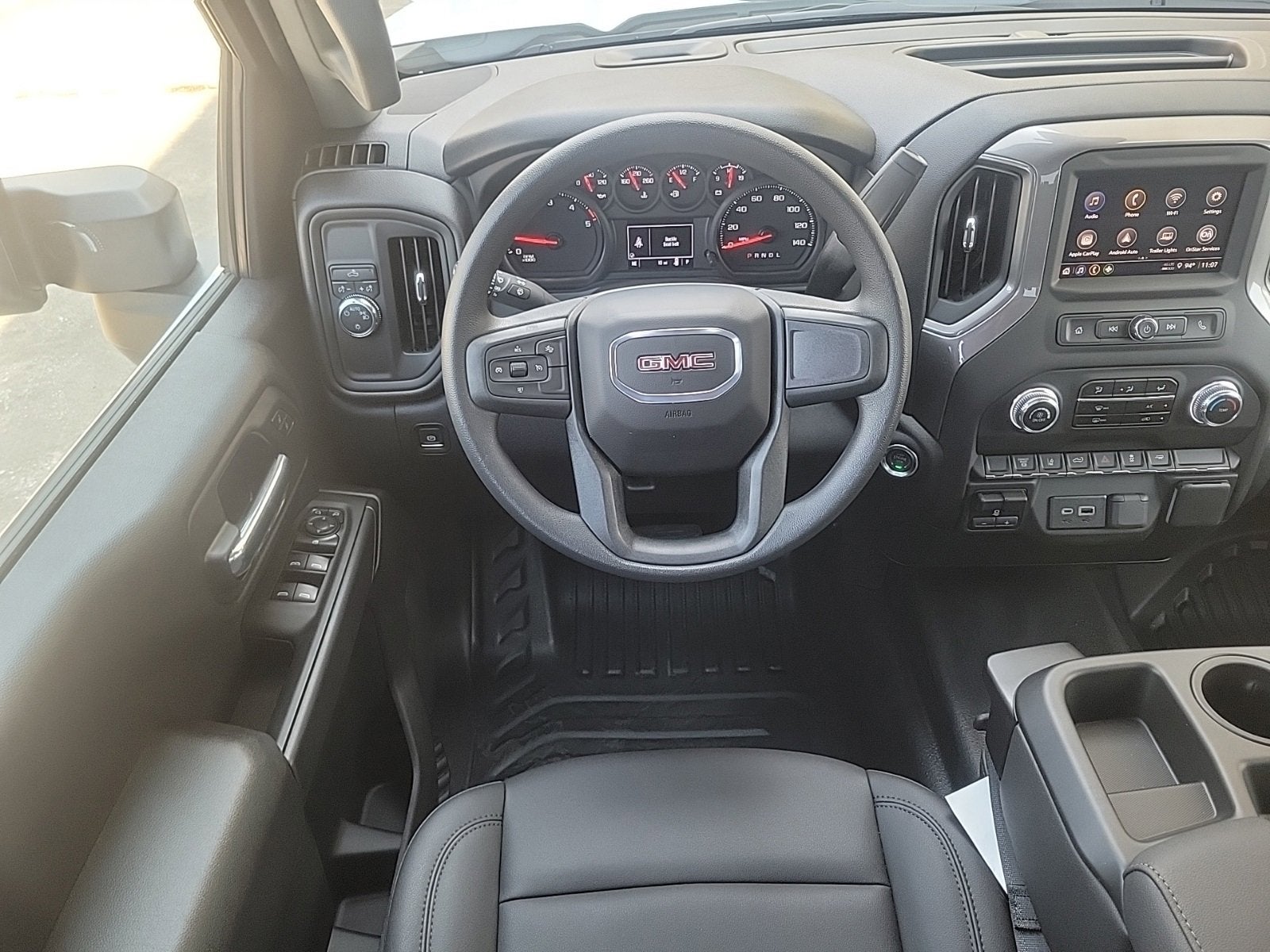 2025 GMC Sierra 2500 HD Pro