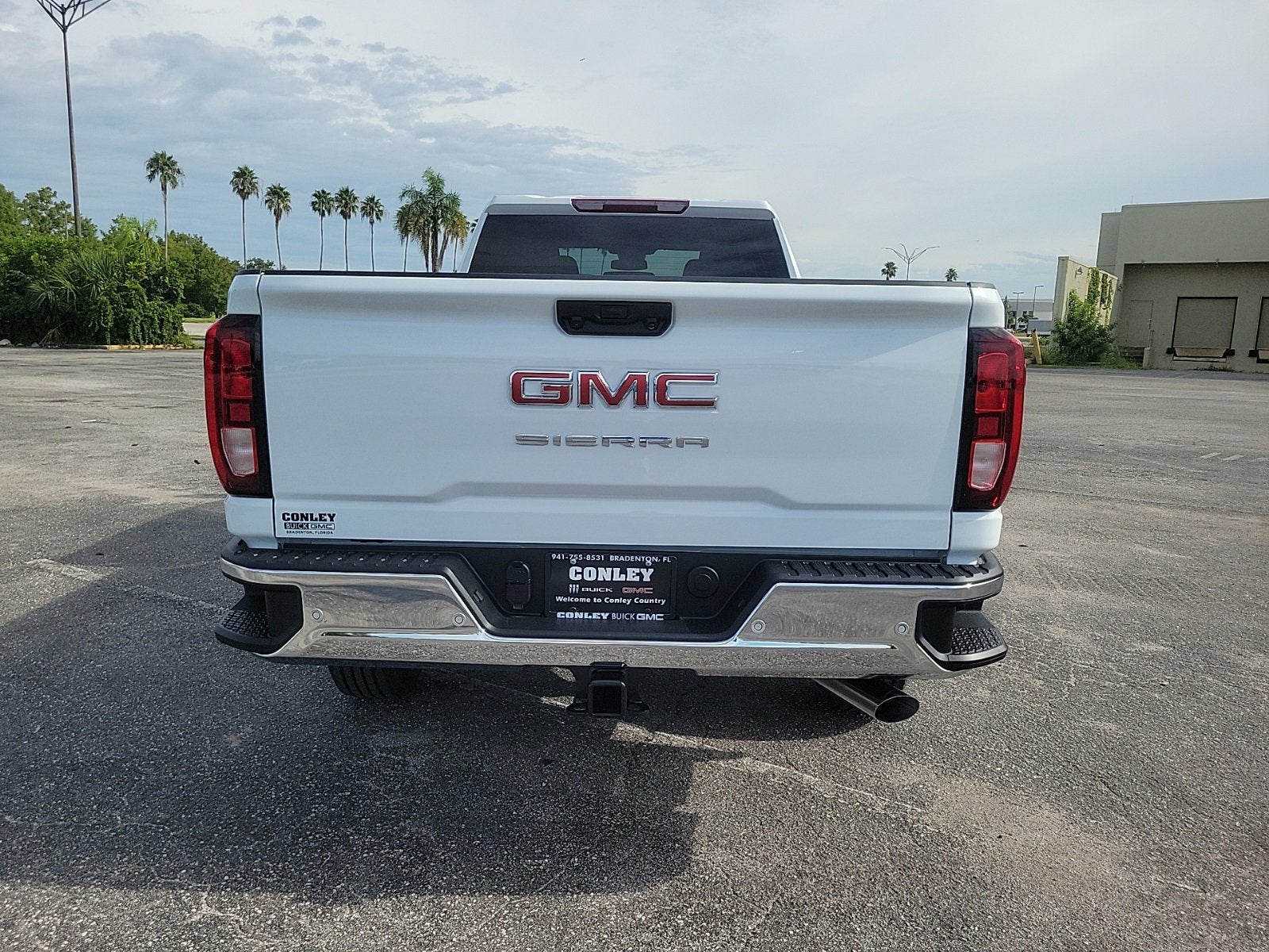 2025 GMC Sierra 2500 HD Pro