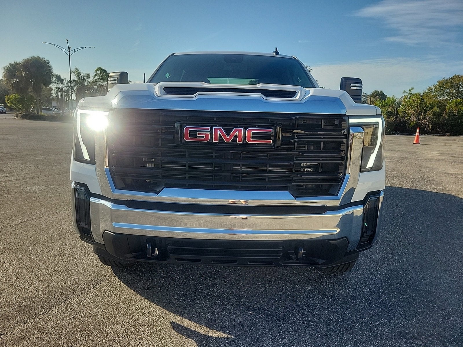2026 GMC Sierra 2500 HD Pro
