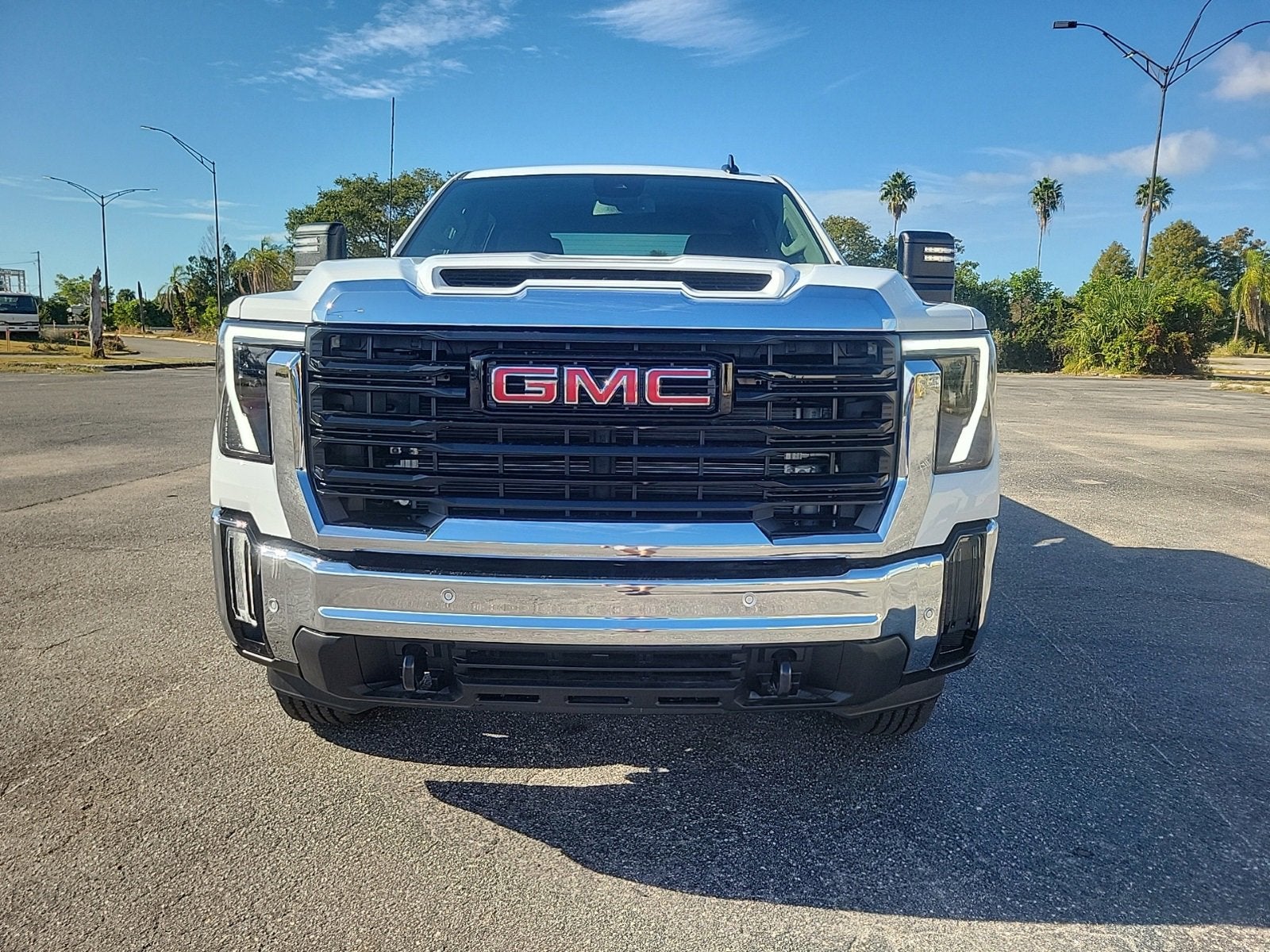 2026 GMC Sierra 2500 HD Pro