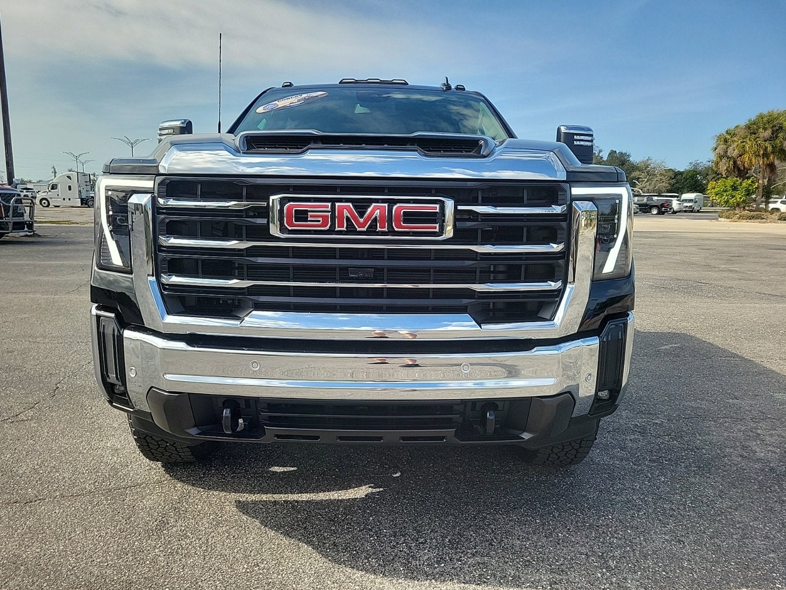2026 GMC Sierra 2500 HD SLT