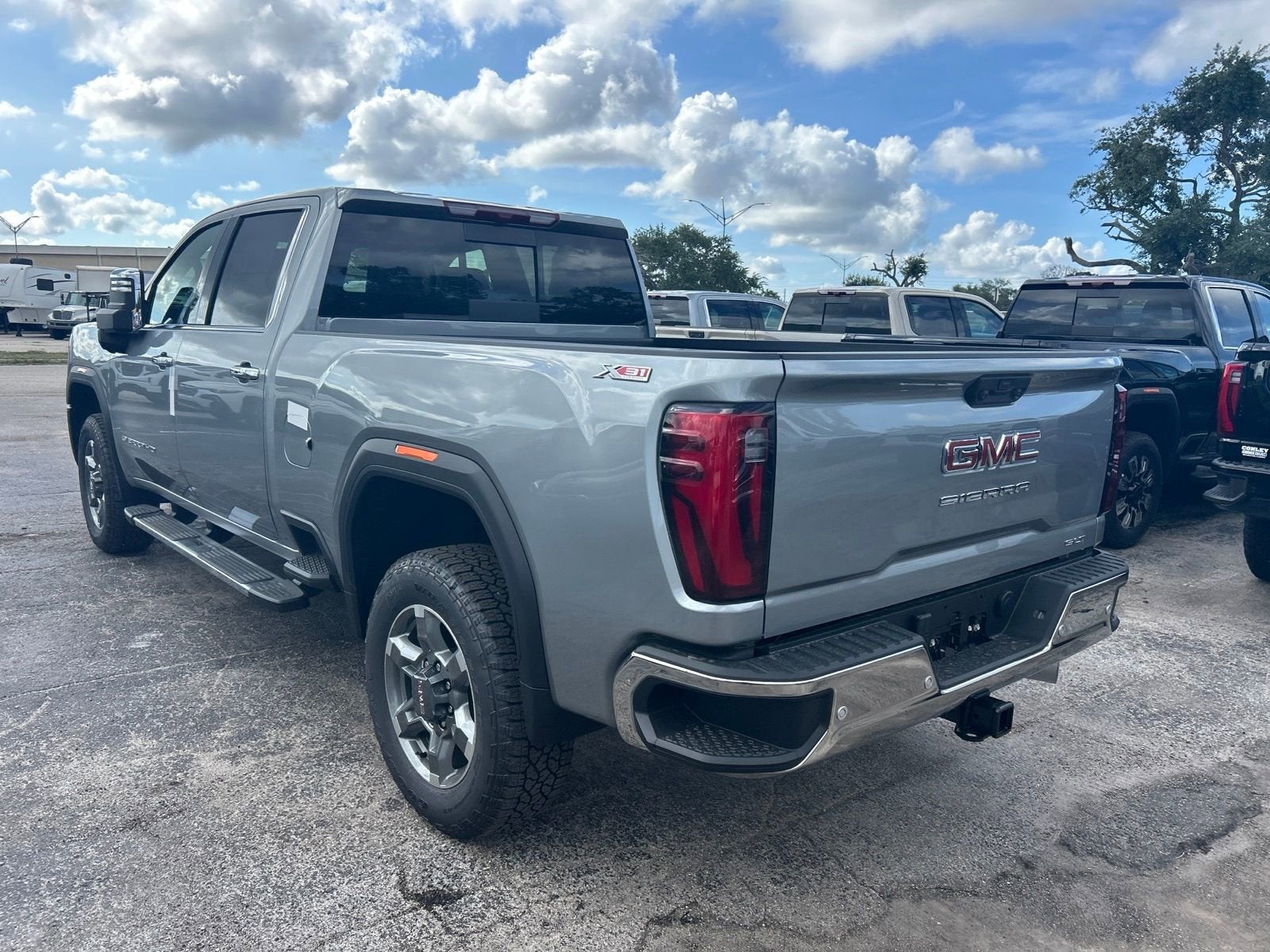 2026 GMC Sierra 2500 HD SLT