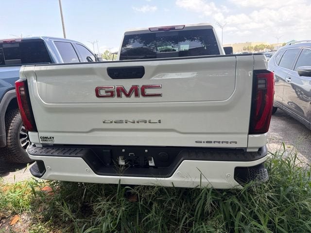 2025 GMC Sierra 2500 HD Denali