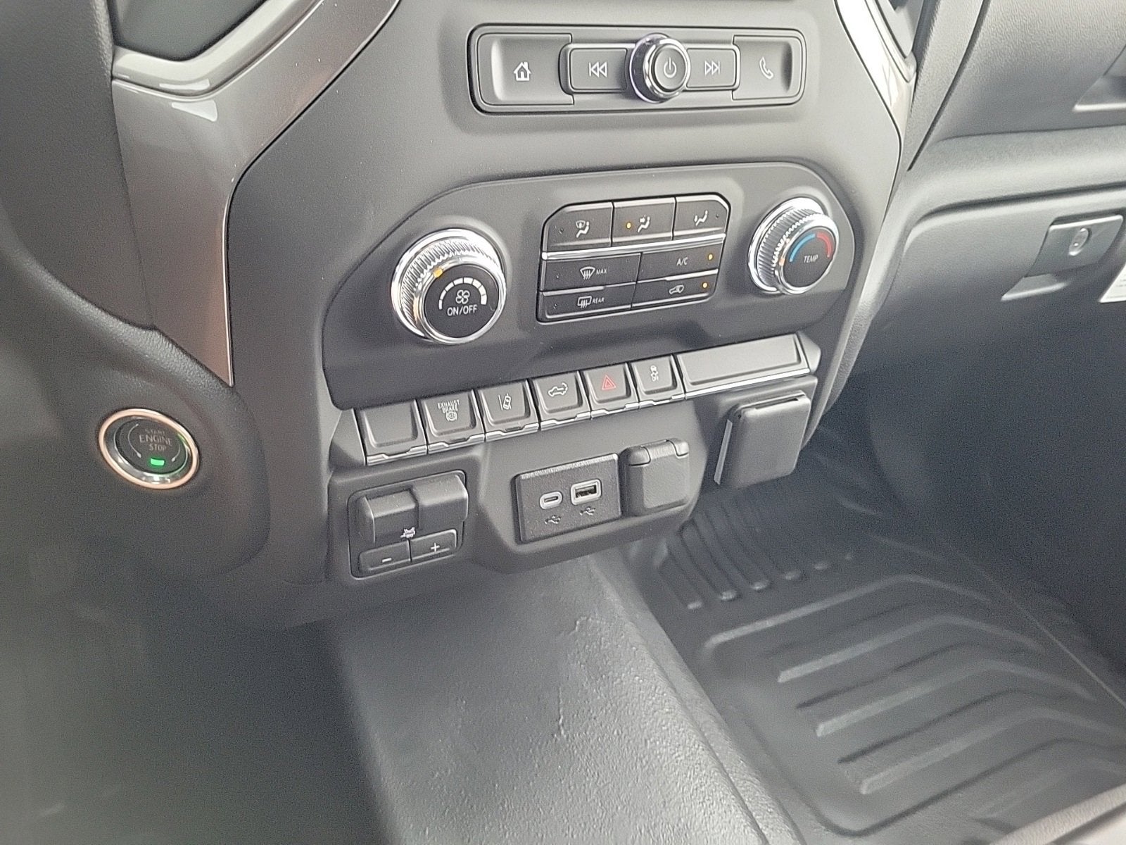 2025 GMC Sierra 3500 HD Pro