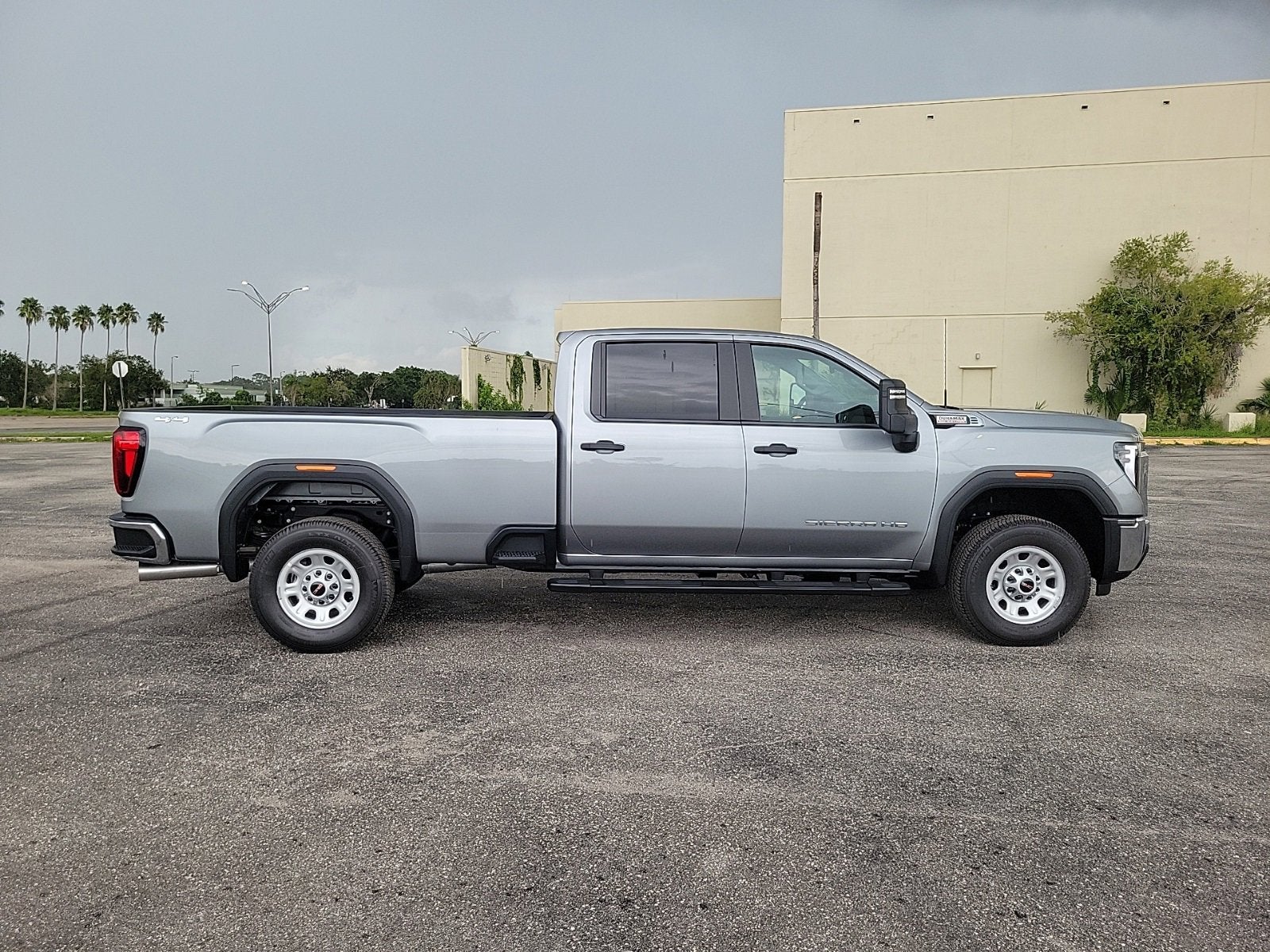 2025 GMC Sierra 3500 HD Pro