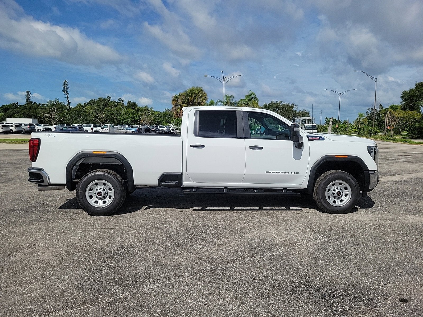 2025 GMC Sierra 3500 HD Pro
