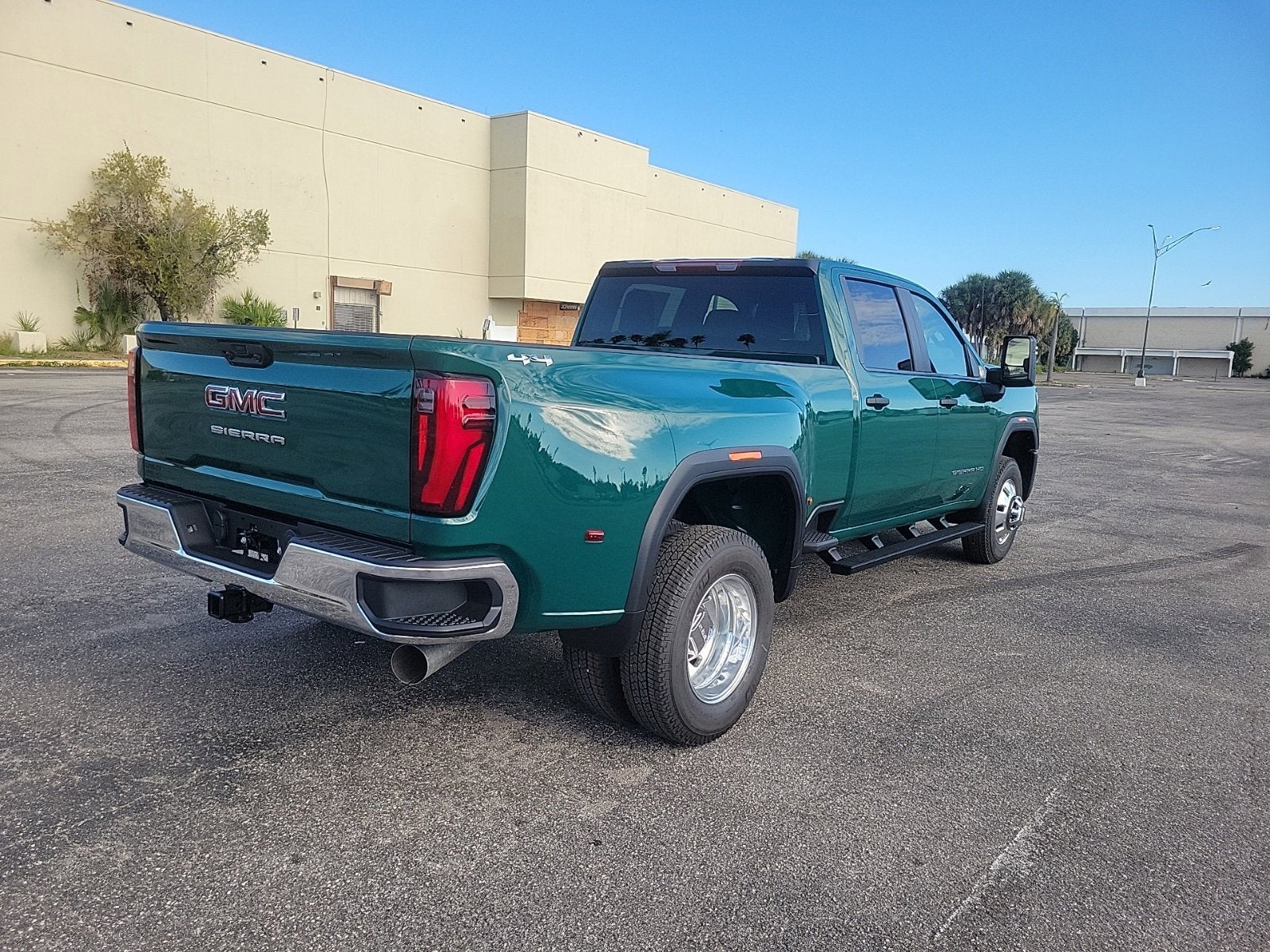 2026 GMC Sierra 3500 HD Pro DRW