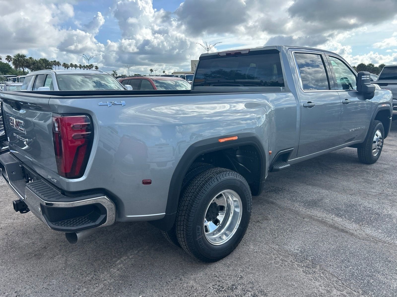 2026 GMC Sierra 3500 HD SLE DRW