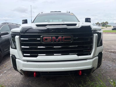 2025 GMC Sierra 3500 HD AT4
