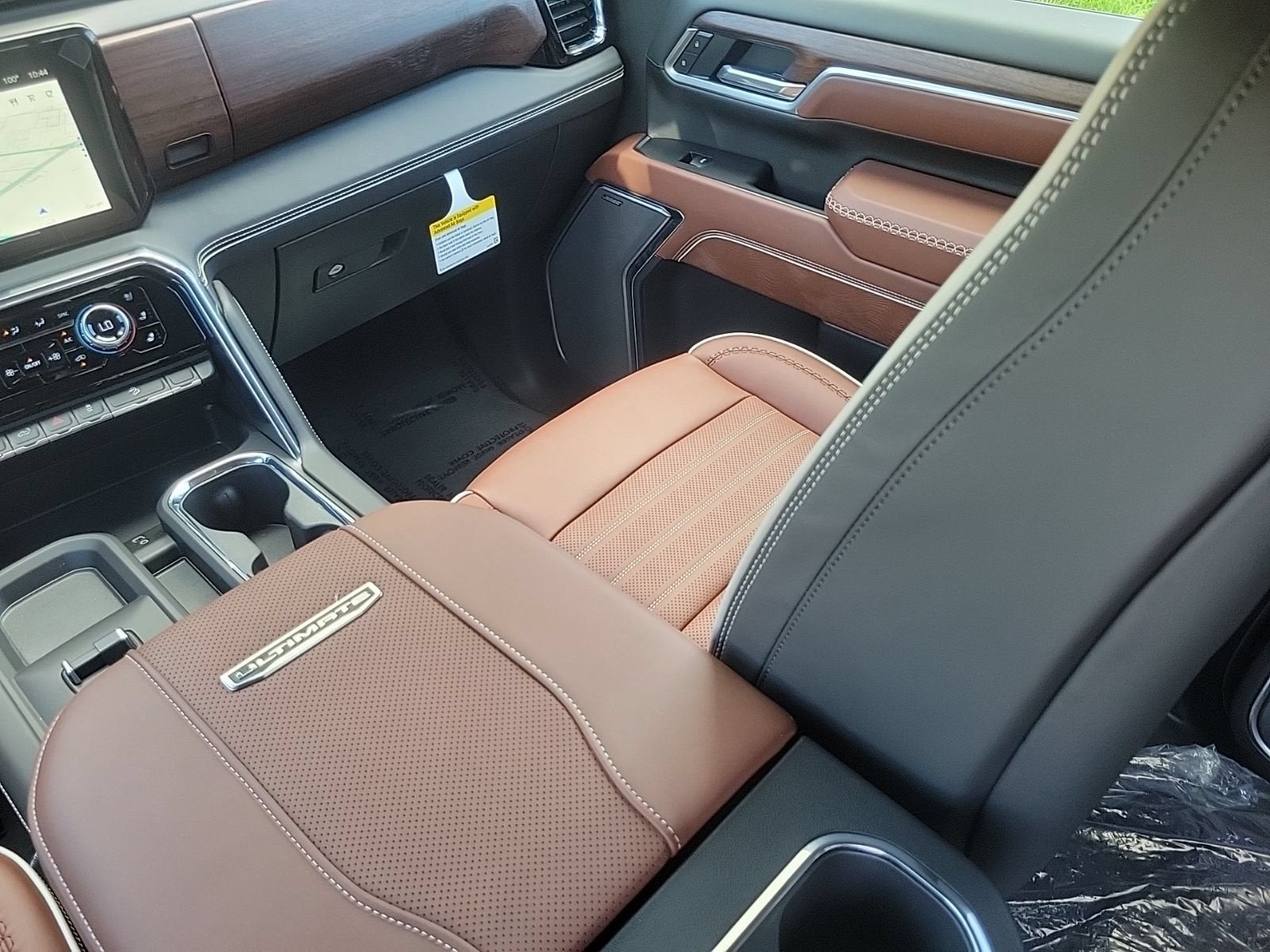 2026 GMC Sierra 2500HD Denali Ultimate - Photo 14