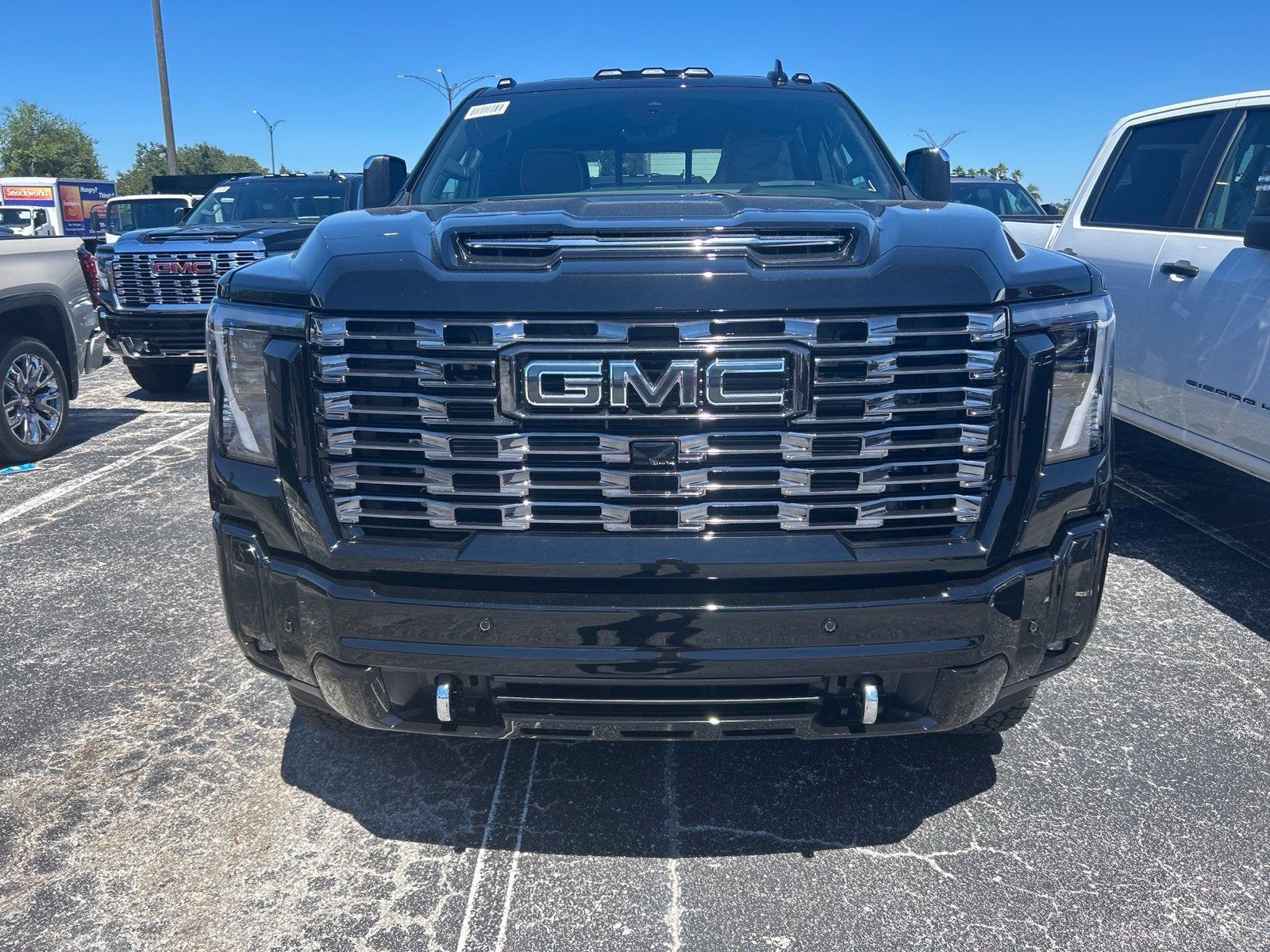 2026 GMC Sierra 2500HD Denali Ultimate - Photo 2
