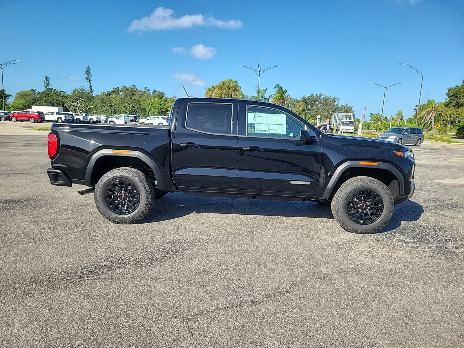 2026 GMC Canyon Elevation