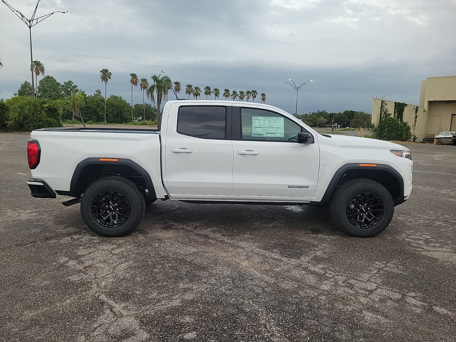 2026 GMC Canyon Elevation