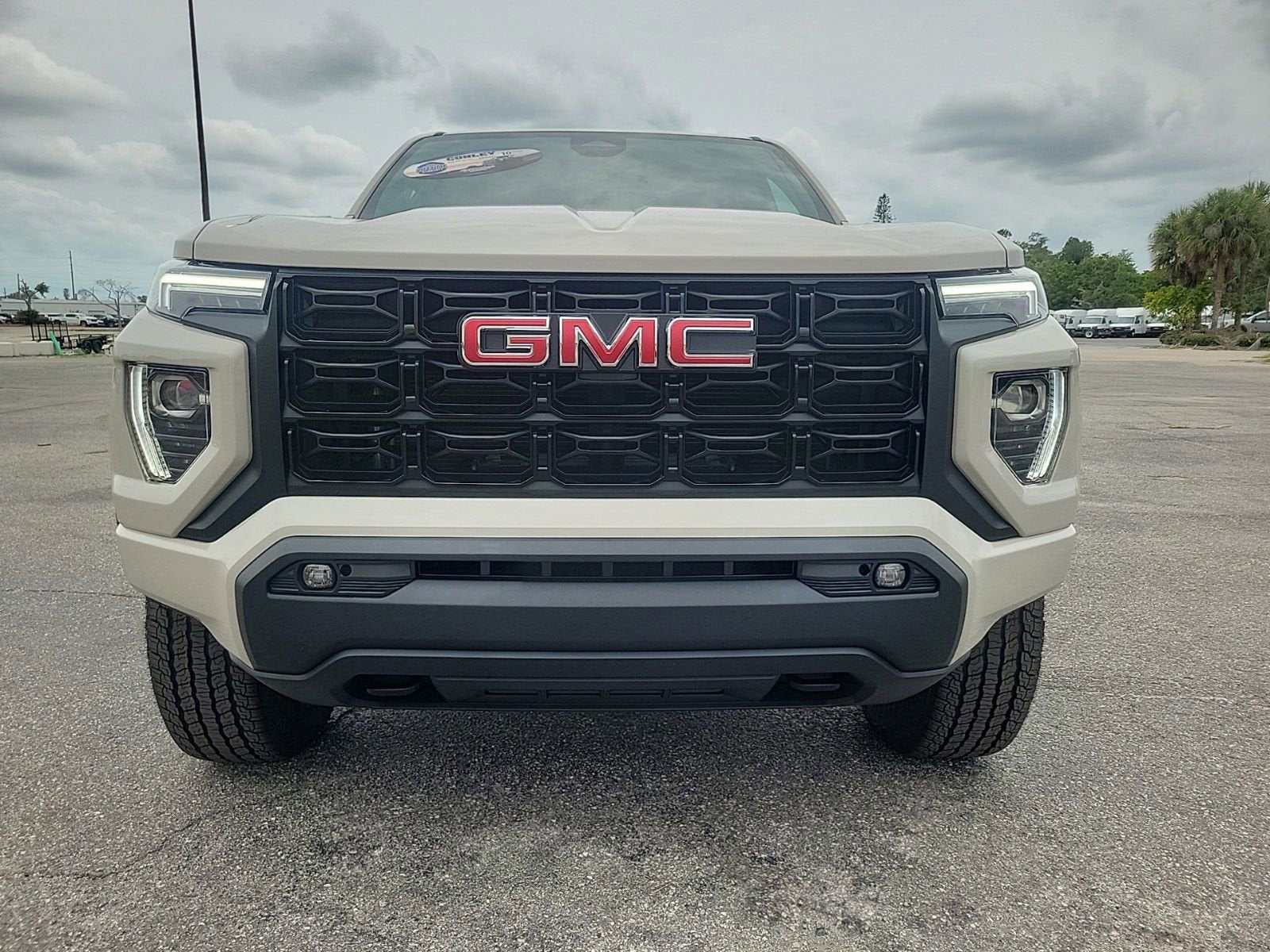 2026 GMC Canyon Elevation - Photo 3
