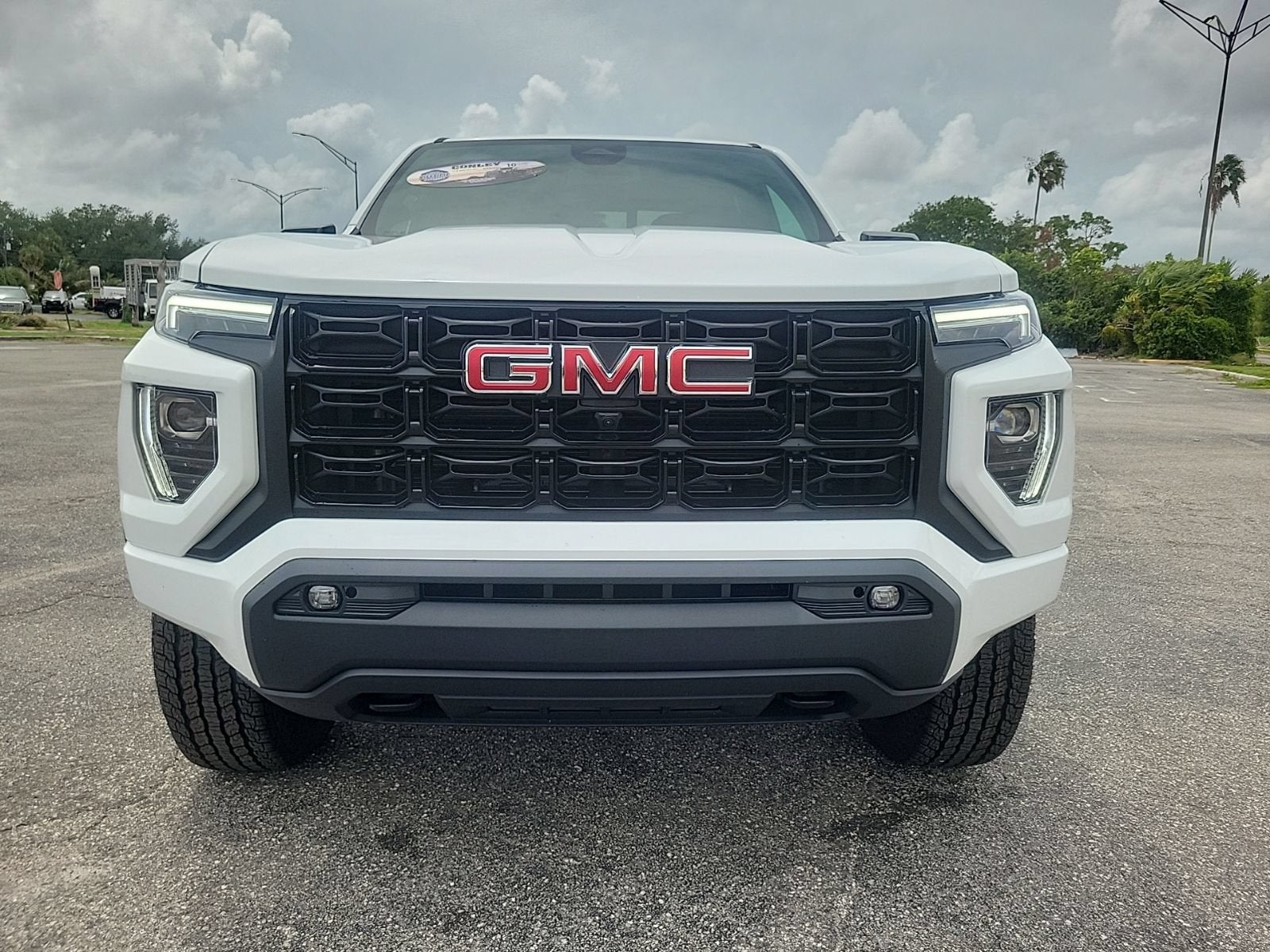 2026 GMC Canyon Elevation