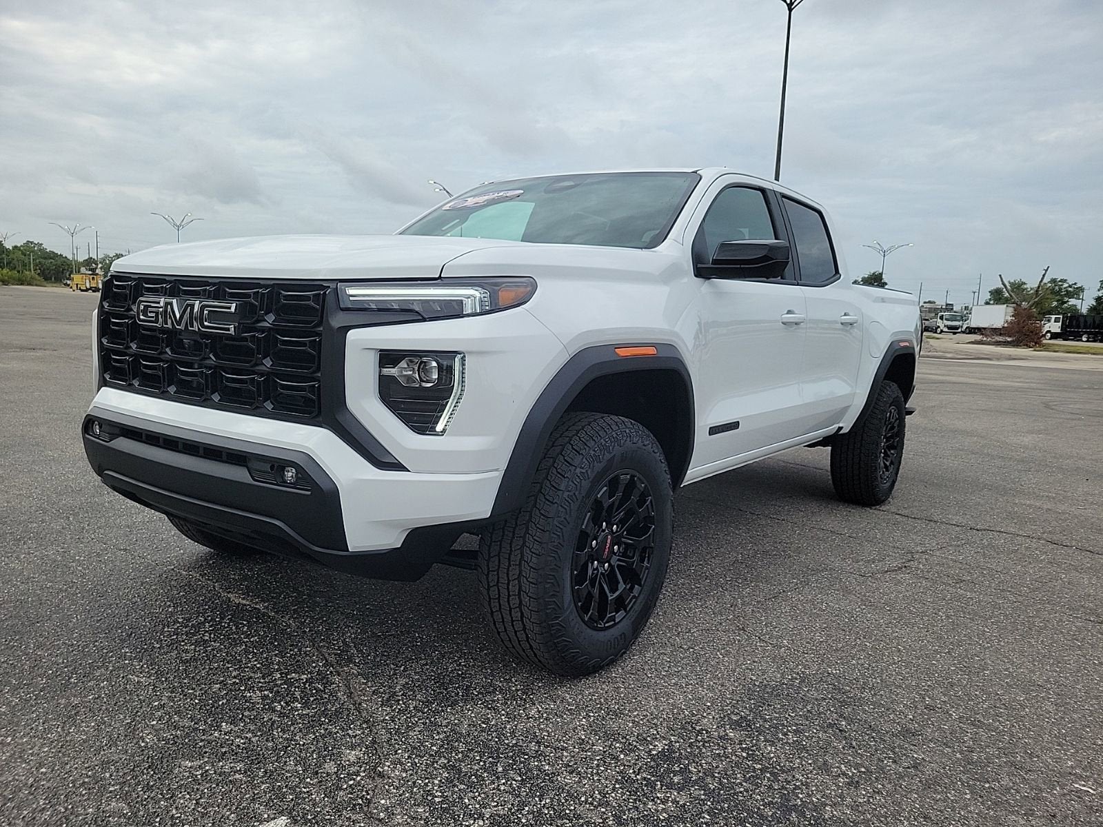 2026 GMC Canyon Elevation