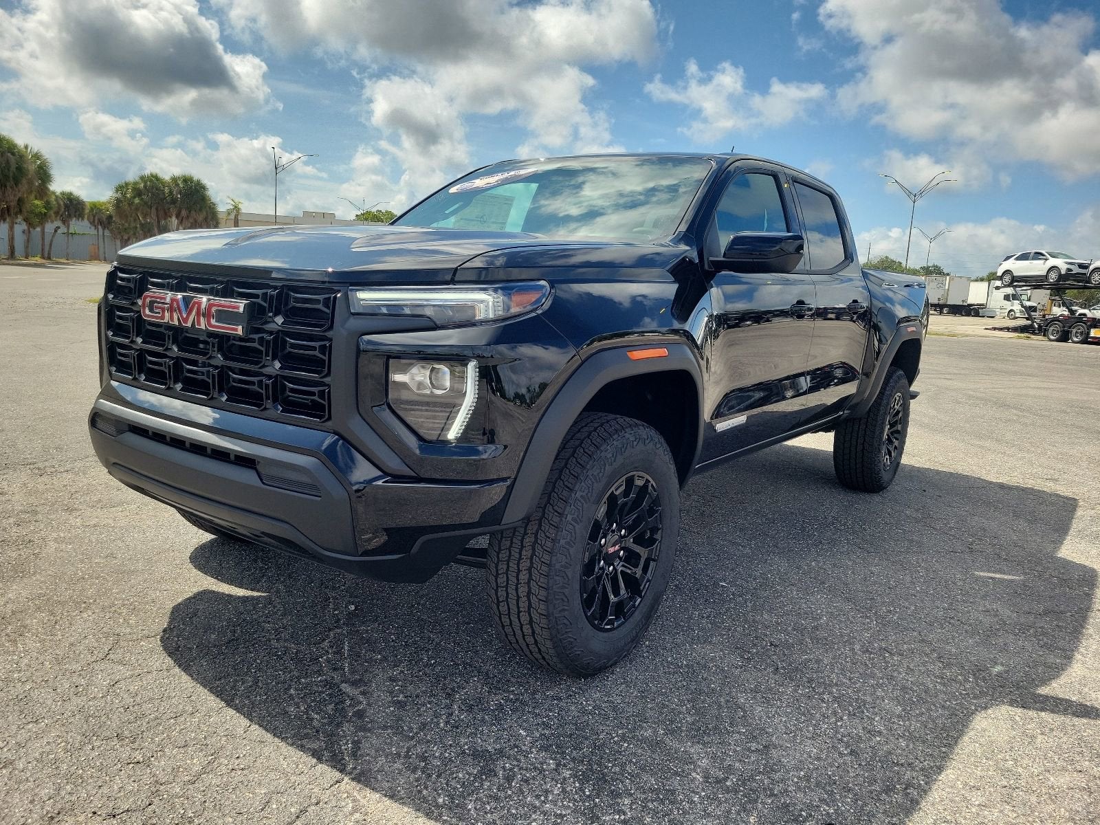 2026 GMC Canyon Elevation