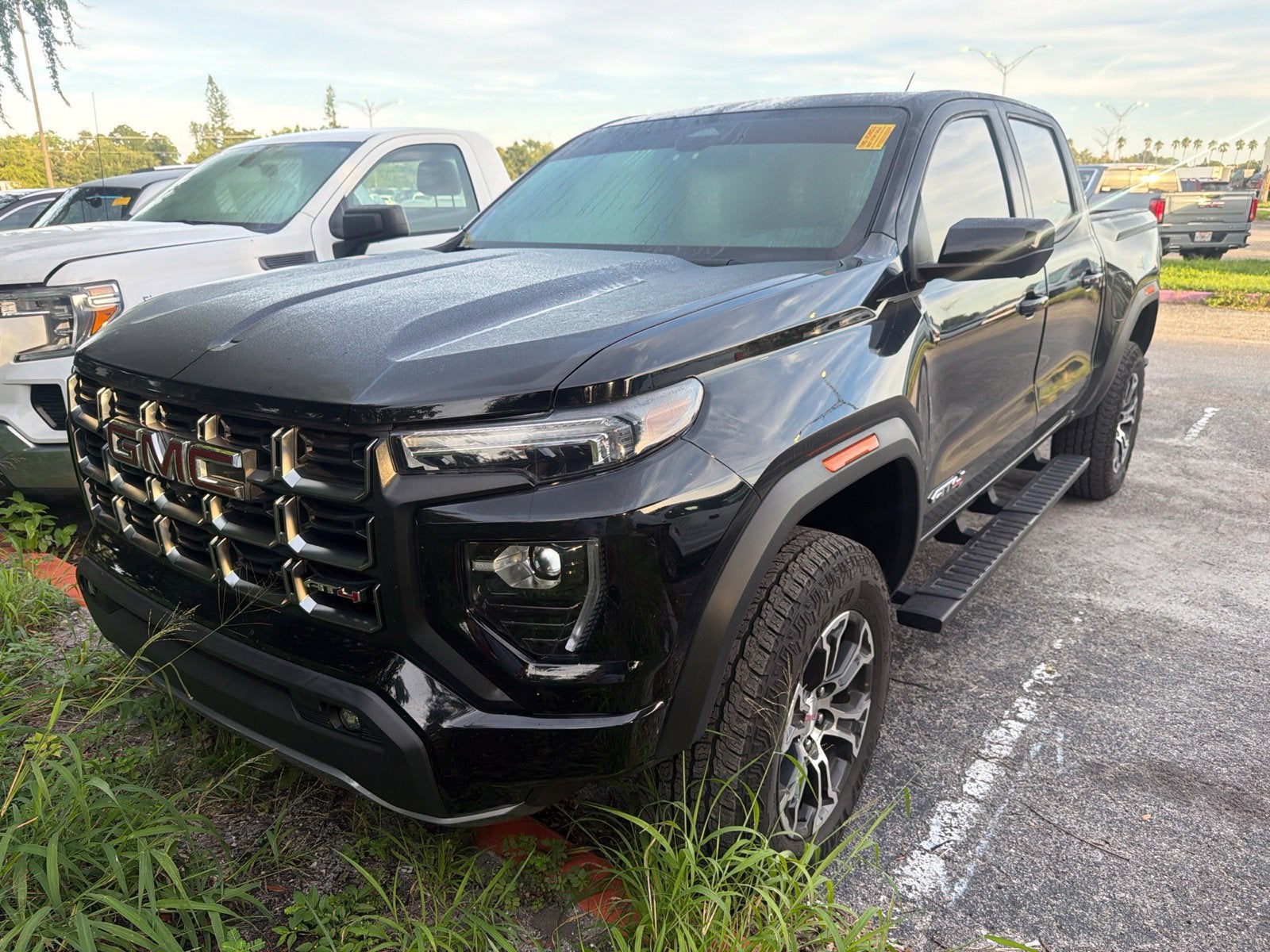 2024 GMC Canyon AT4