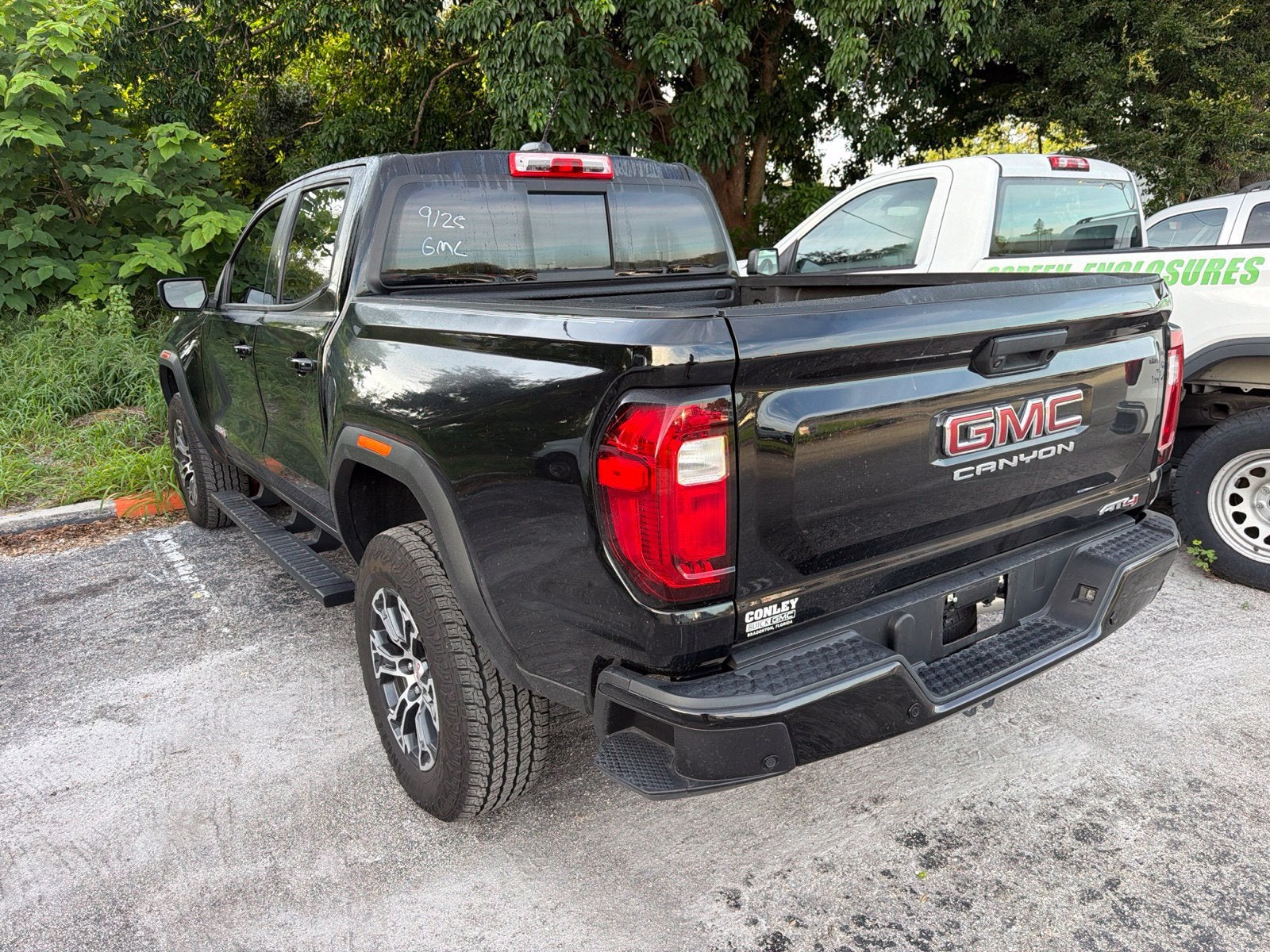 2024 GMC Canyon AT4