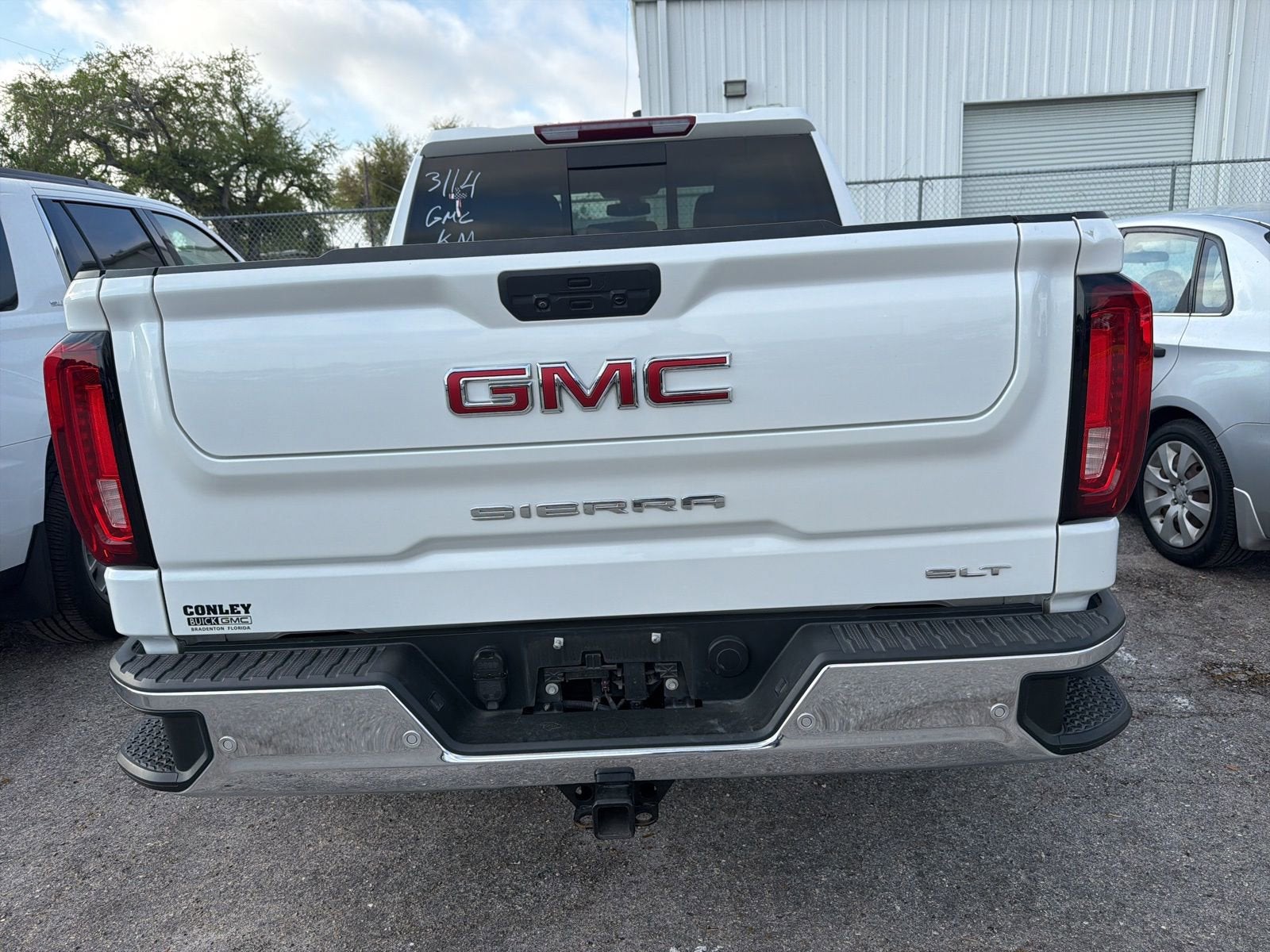 2021 GMC Sierra 1500 SLT