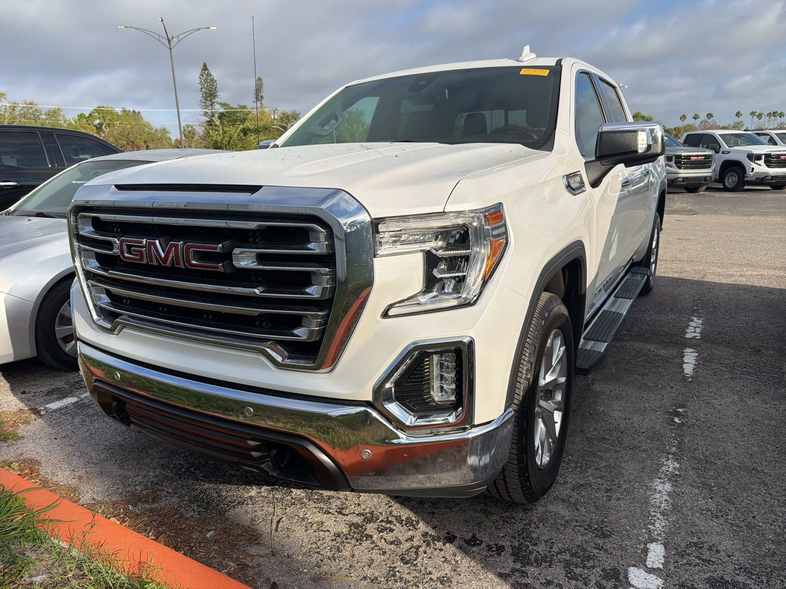 2021 GMC Sierra 1500 SLT