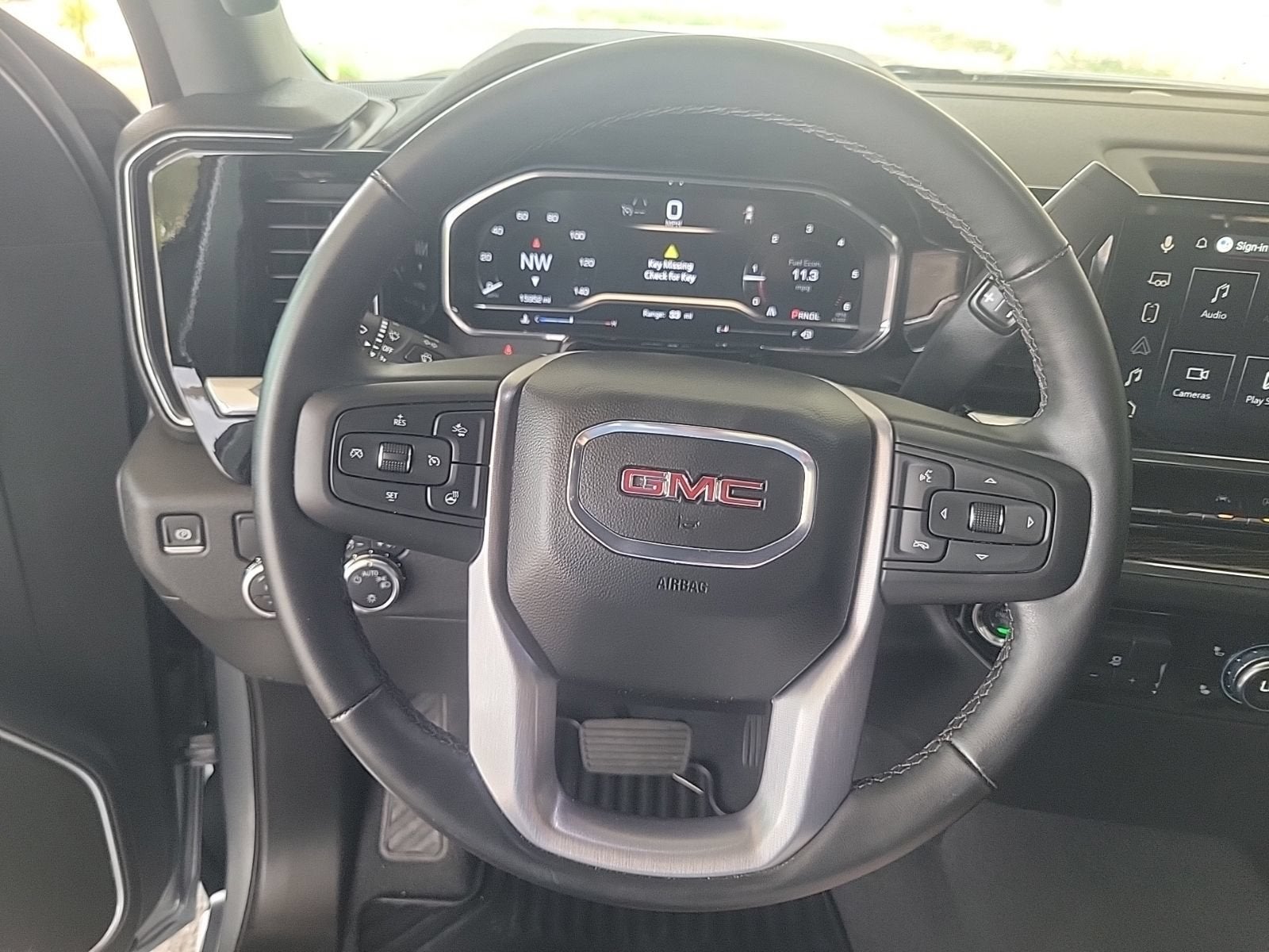 2025 GMC Sierra 1500 SLE