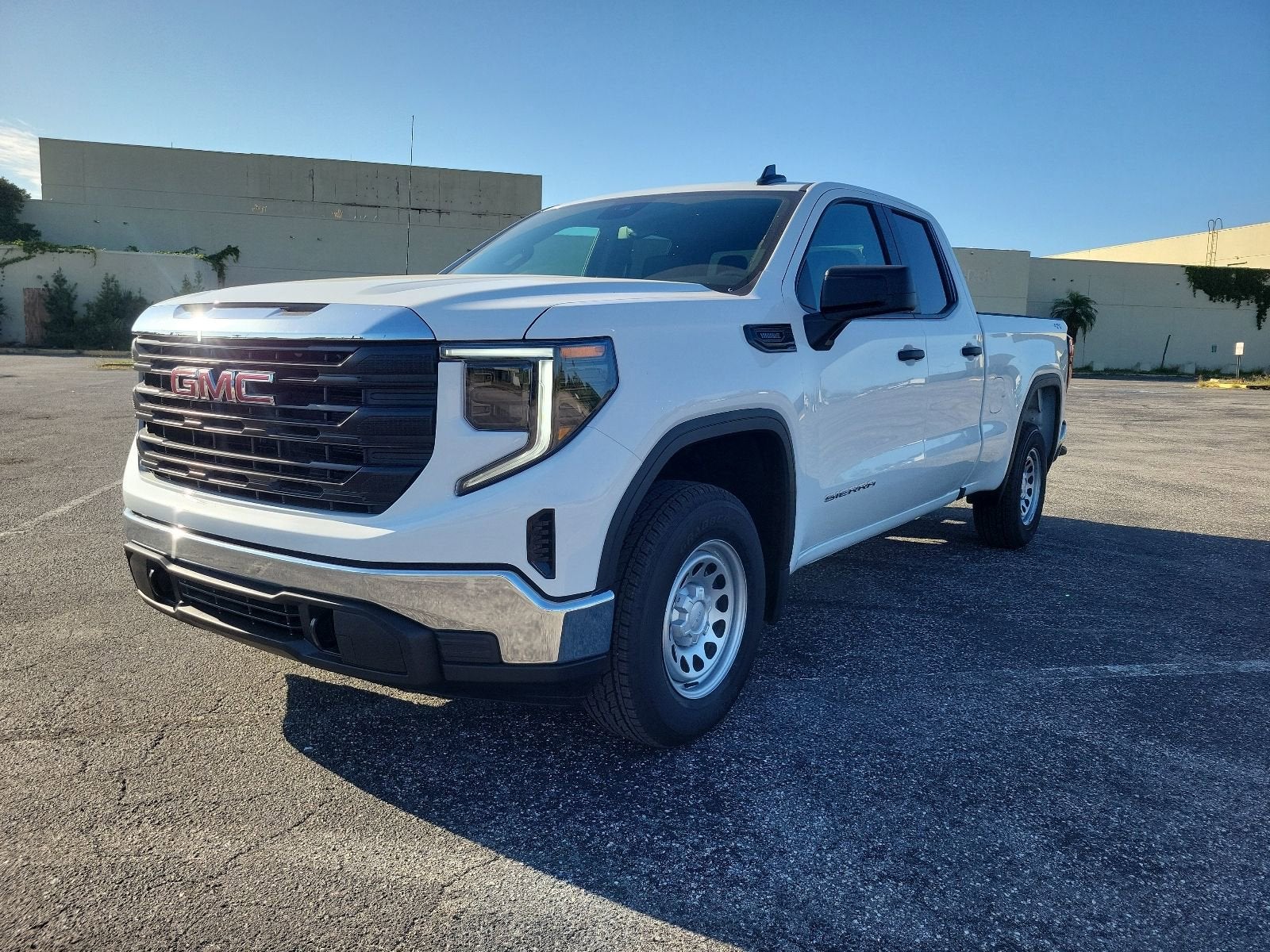 2026 GMC Sierra 1500 Pro
