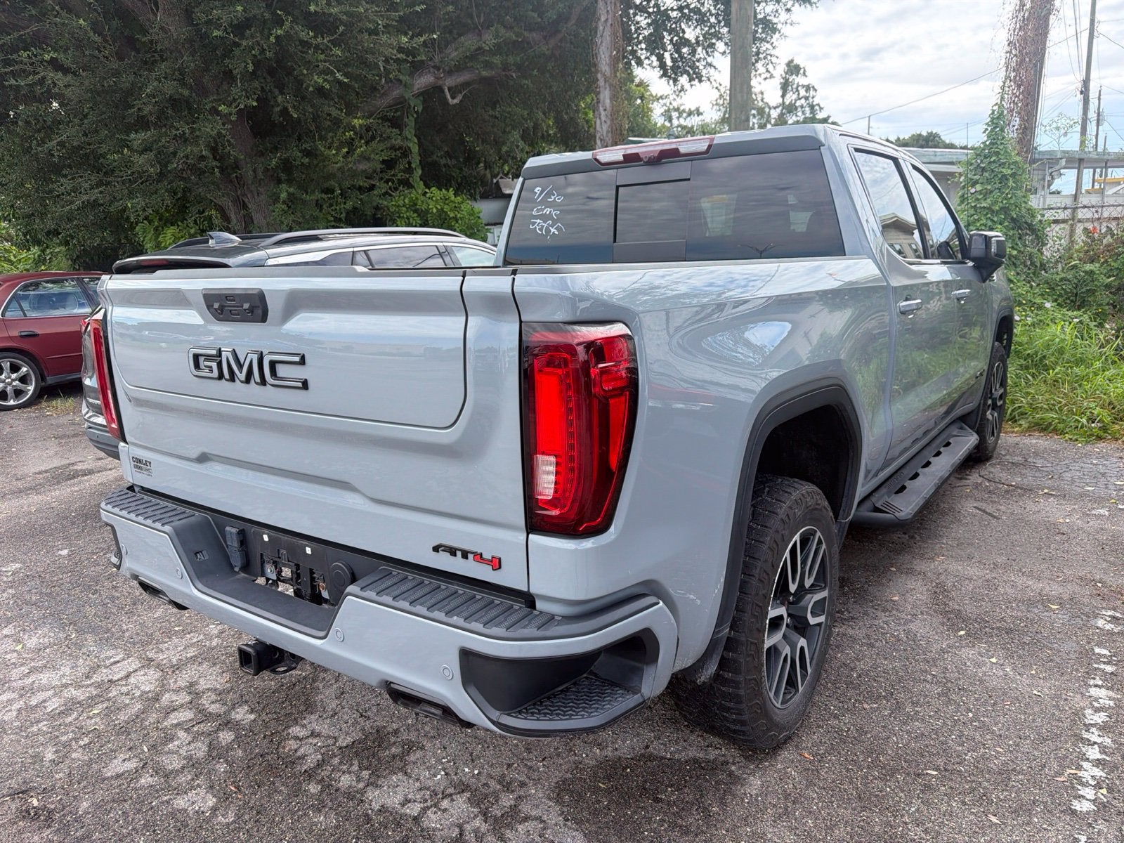 2024 GMC Sierra 1500 AT4
