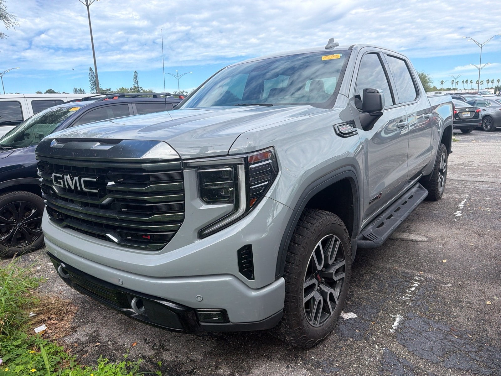 2024 GMC Sierra 1500 AT4
