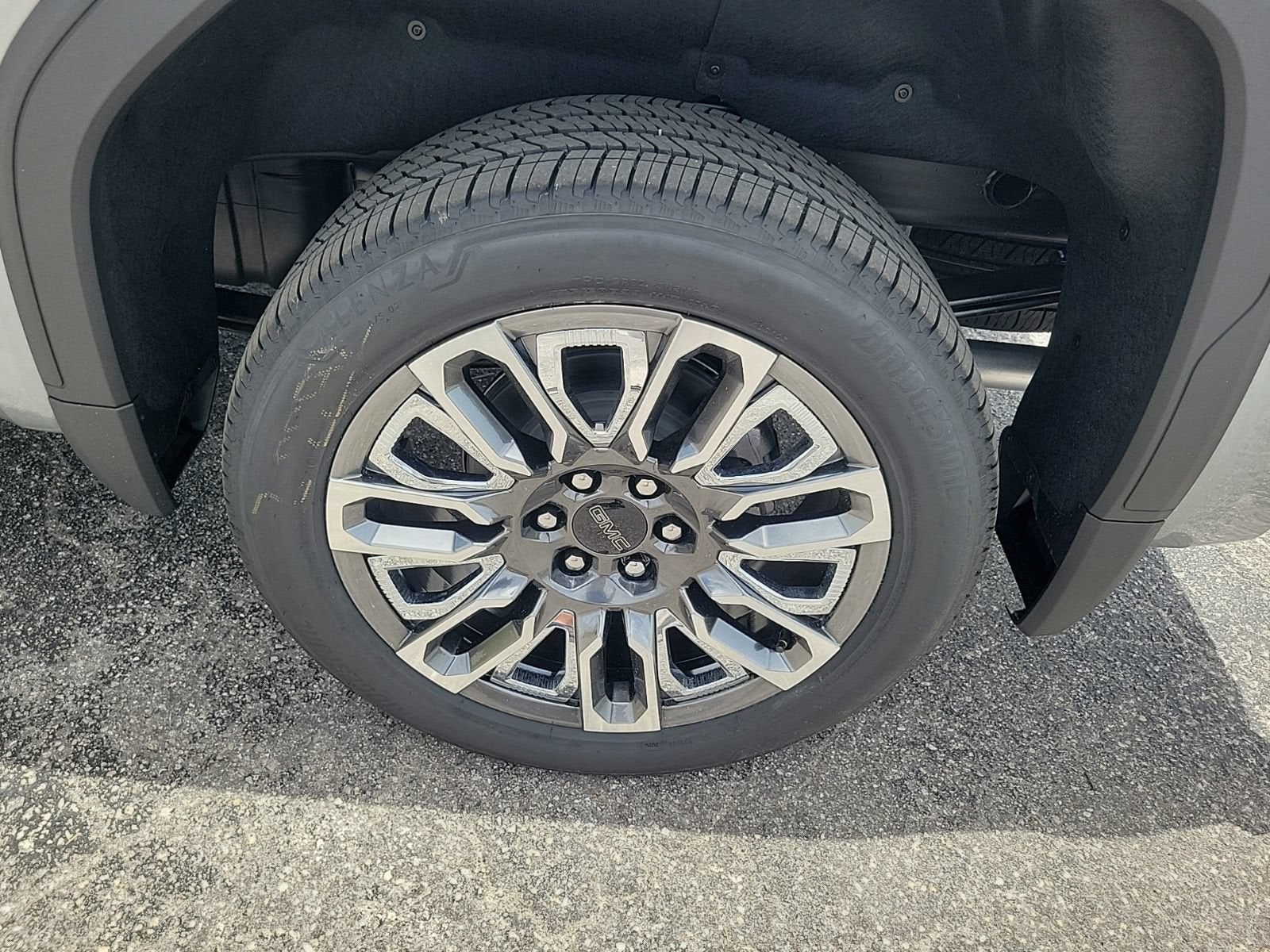 2026 GMC Sierra 1500 Denali Ultimate - Photo 8