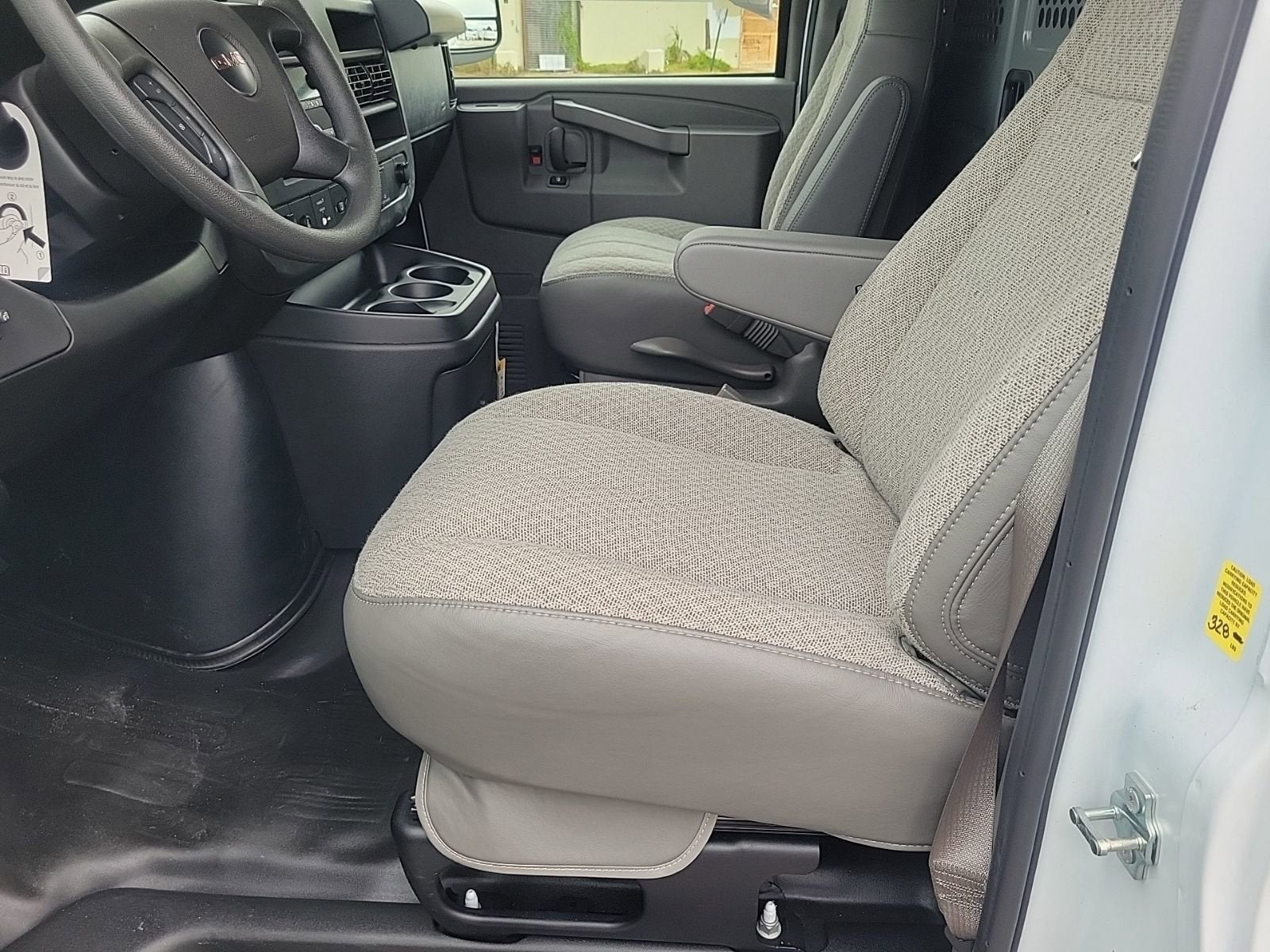 2025 GMC Savana Cargo Work Van