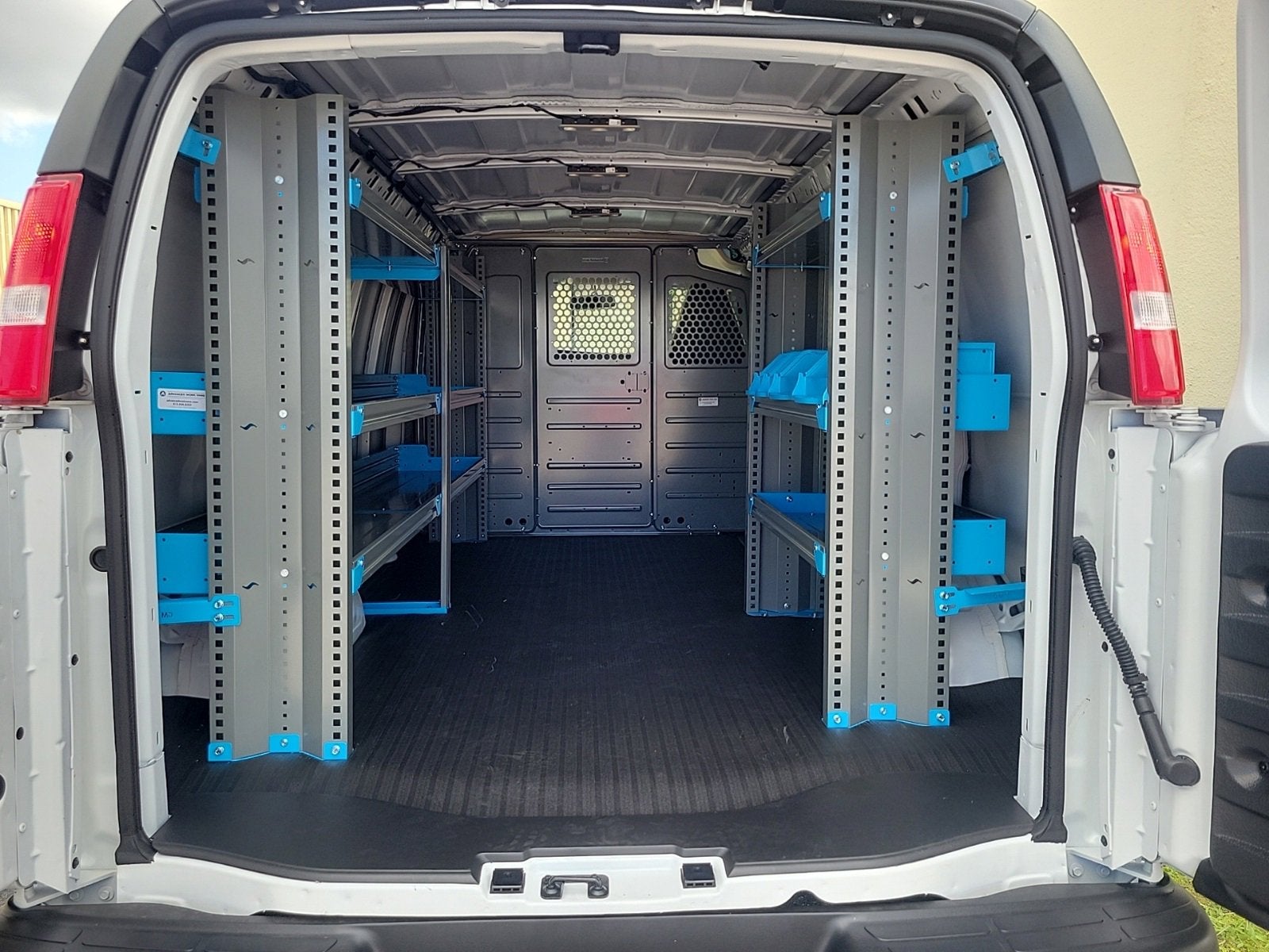 2025 GMC Savana Cargo 2500 Work Van