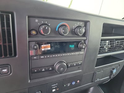 2025 GMC Savana Cargo 2500 Work Van