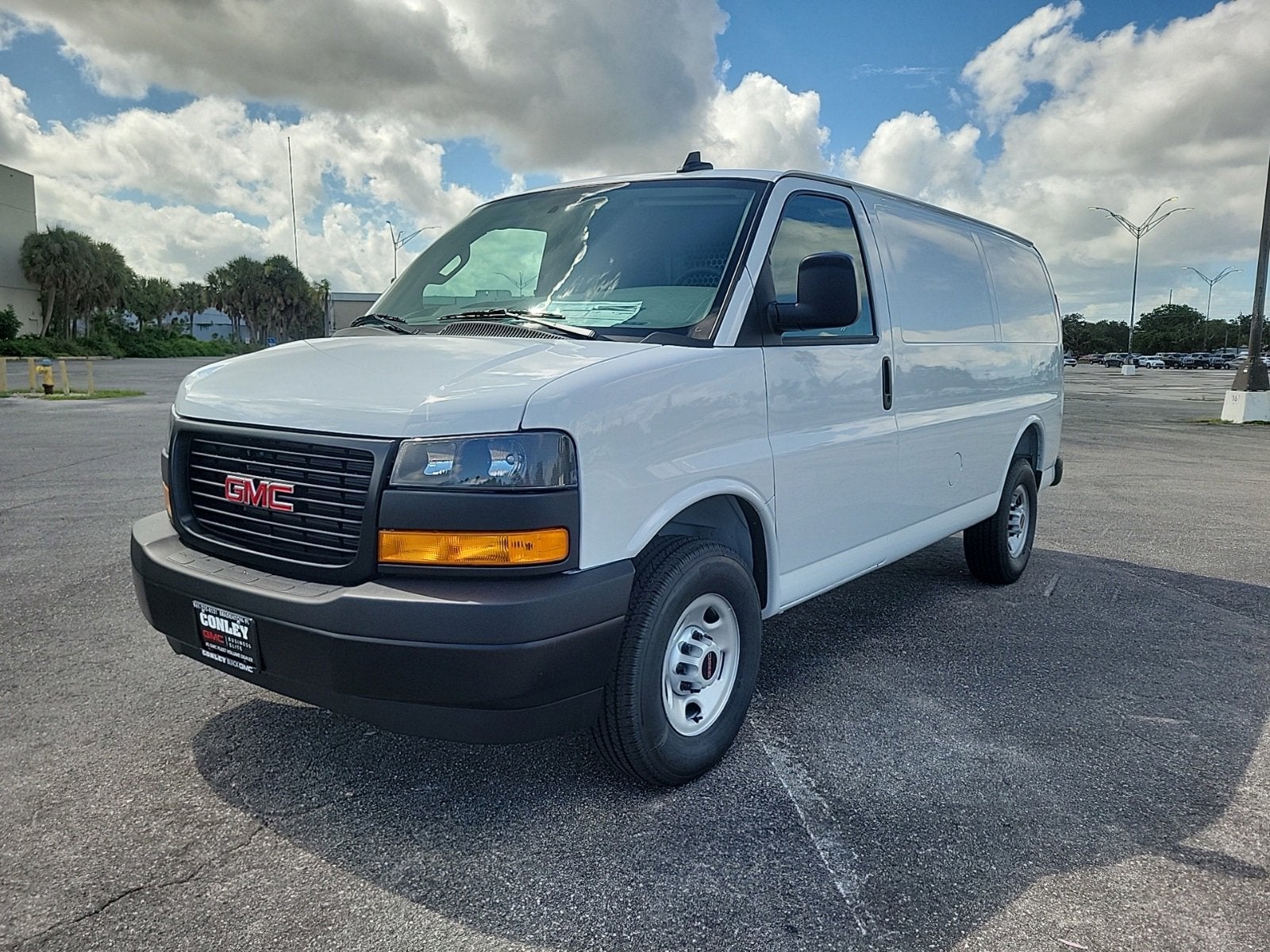 2025 GMC Savana Cargo 2500 Work Van