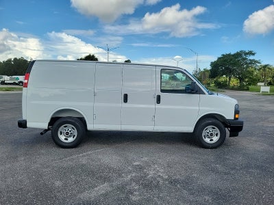 2025 GMC Savana Cargo 2500 Work Van