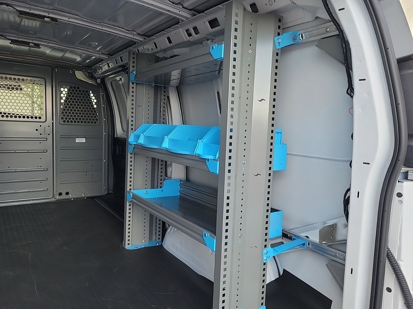 2025 GMC Savana Cargo 2500 Work Van