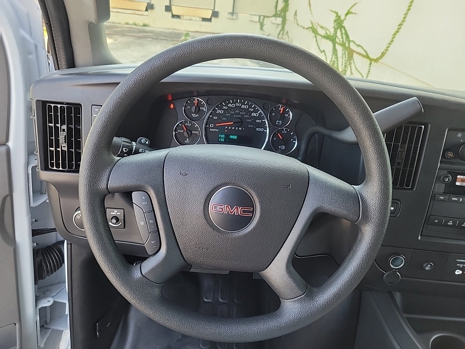 2025 GMC Savana Cargo 2500 Work Van