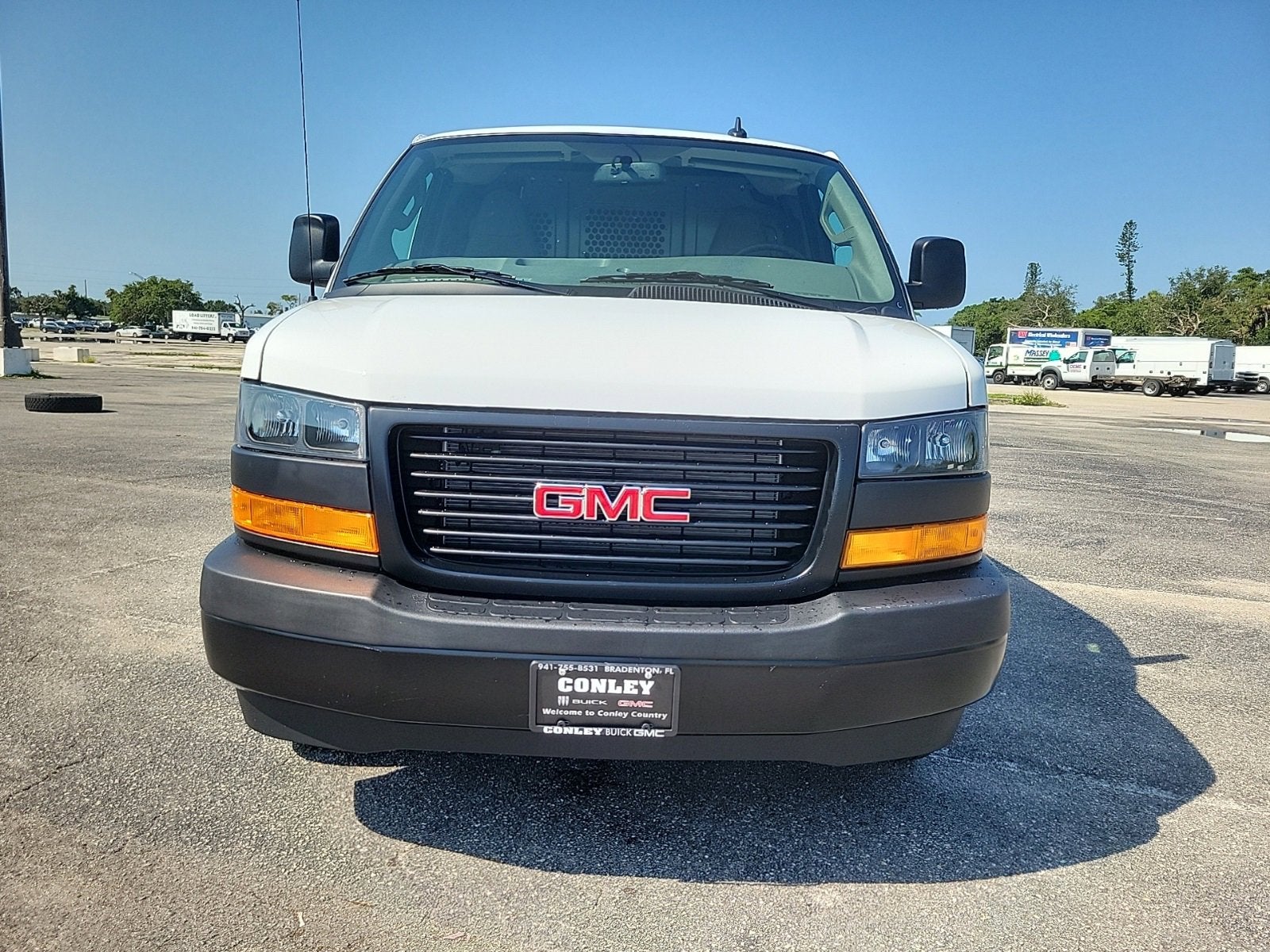 2025 GMC Savana Cargo 2500 Work Van