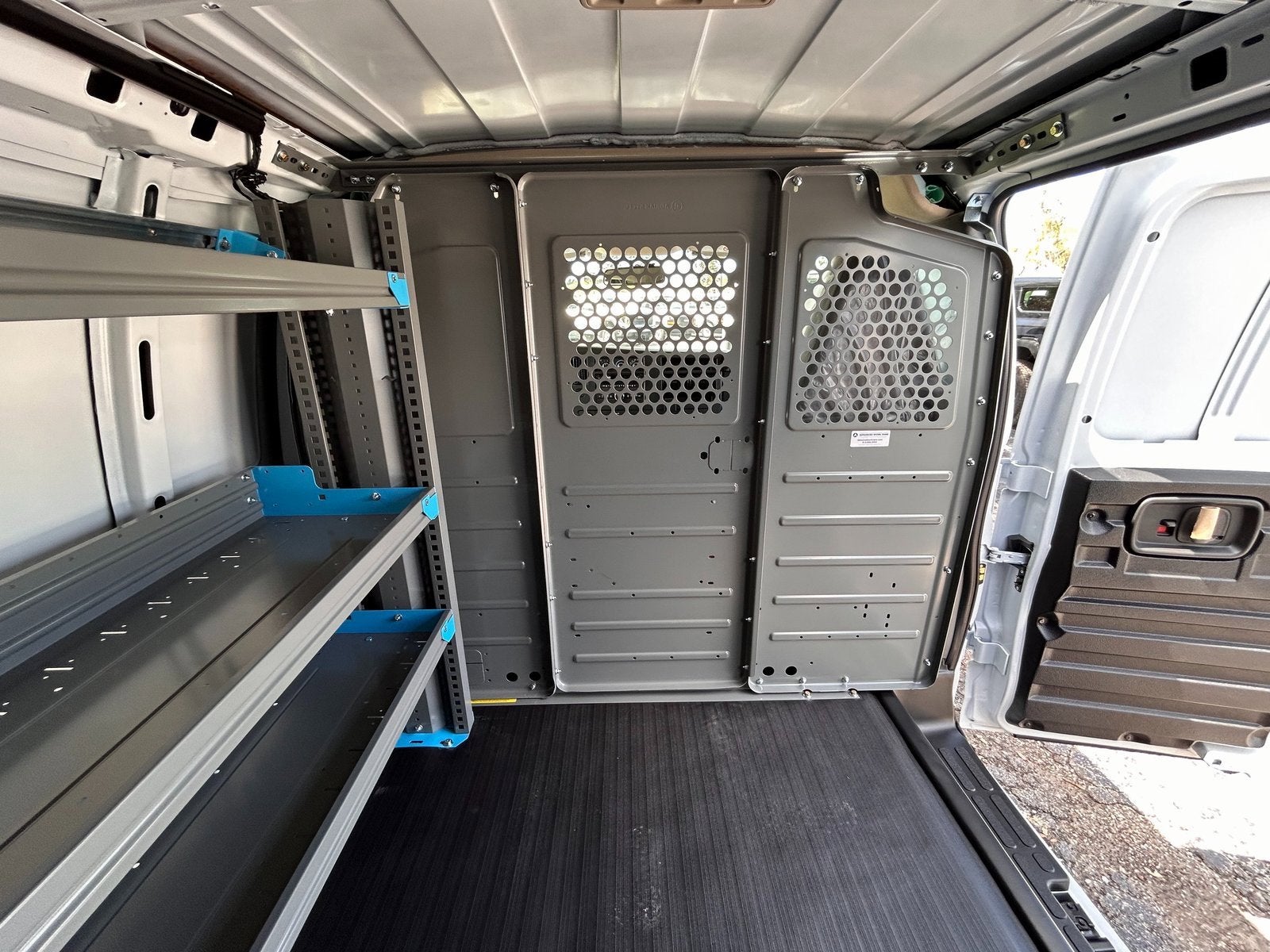 2025 GMC Savana Cargo 2500 Work Van