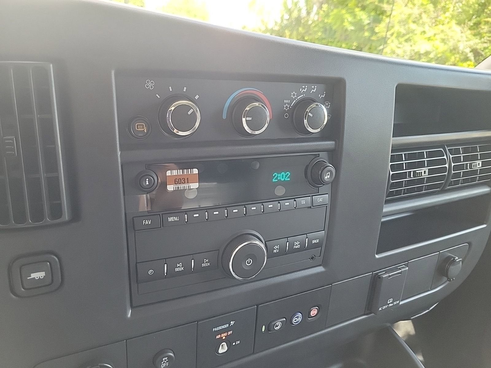 2025 GMC Savana Cargo Work Van