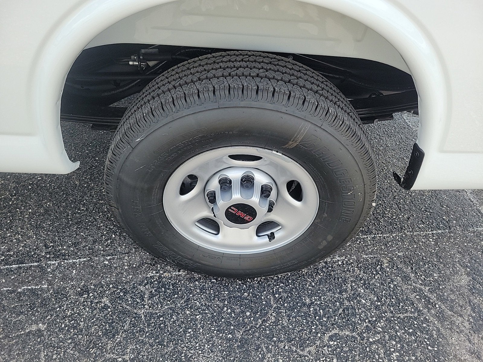 2025 GMC Savana Cargo 2500 Work Van