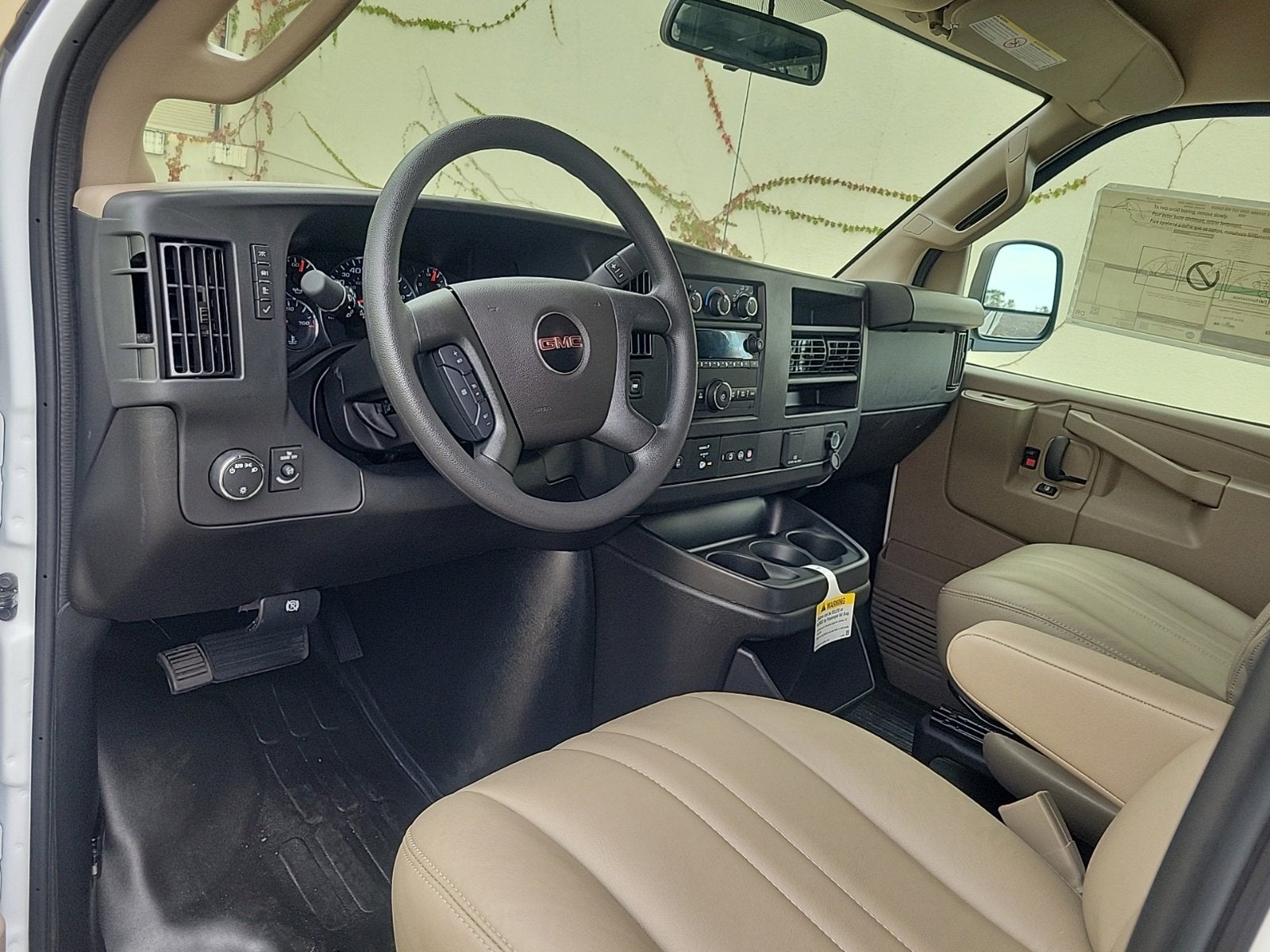 2025 GMC Savana Cargo 2500 Work Van