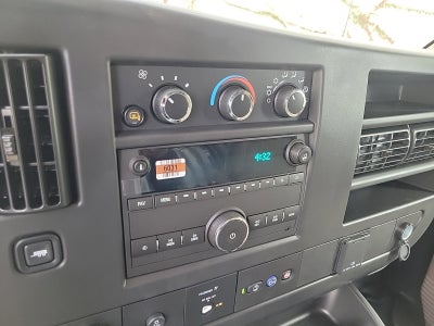 2025 GMC Savana Cargo 2500 Work Van