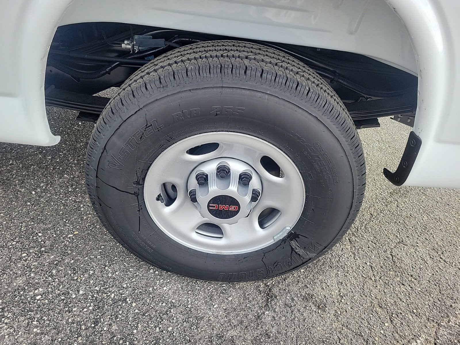 2025 GMC Savana Cargo 2500 Work Van